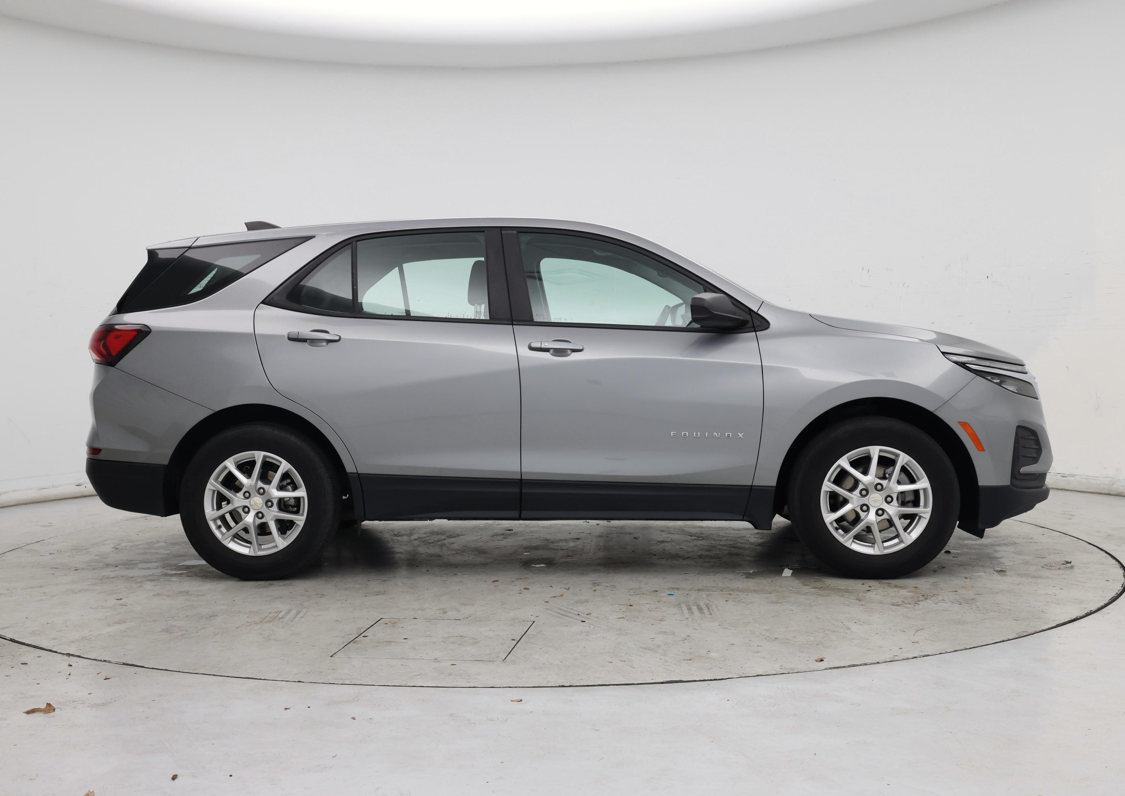 Thumbnail: 2023 Chevrolet Equinox - 7