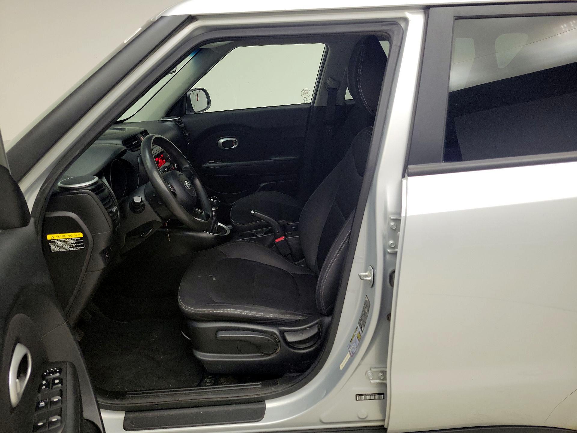 Thumbnail: 2015 Kia Soul - 11