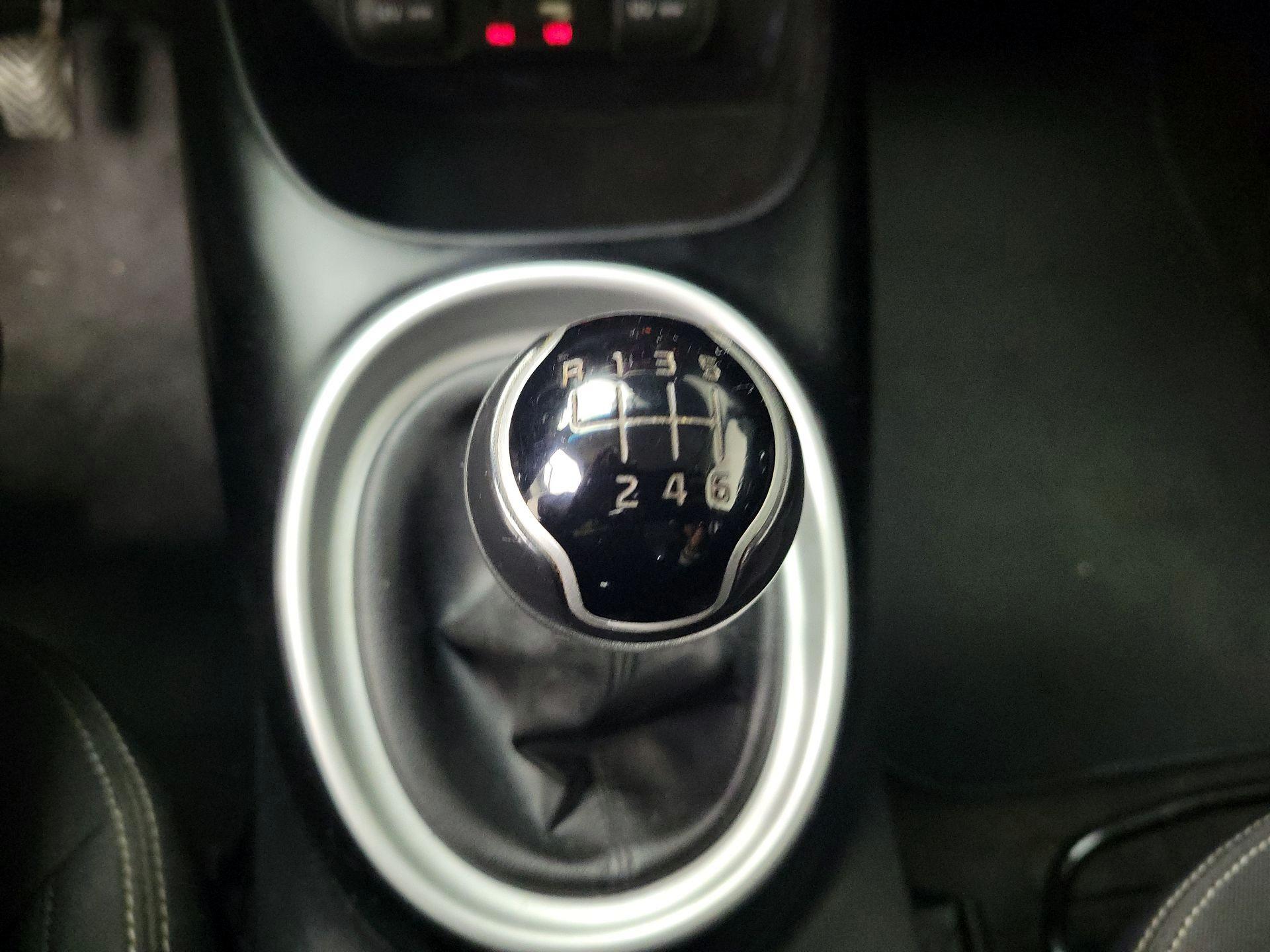 Thumbnail: 2015 Kia Soul - 16