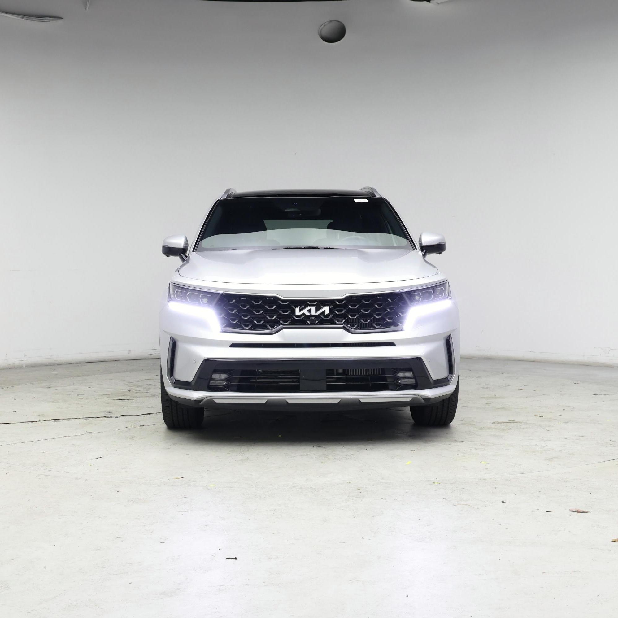 Thumbnail: 2023 Kia Sorento - 5