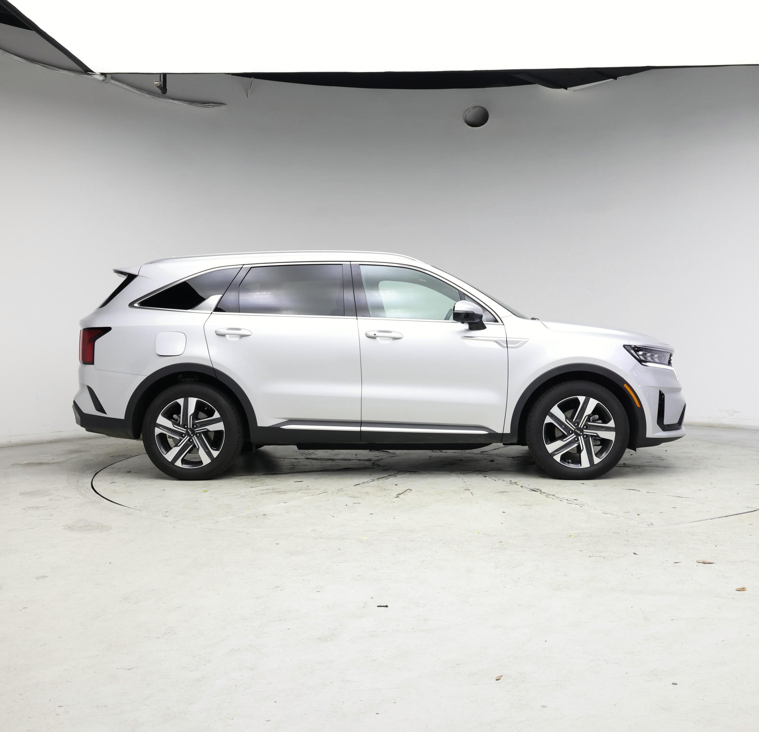 Thumbnail: 2023 Kia Sorento - 7