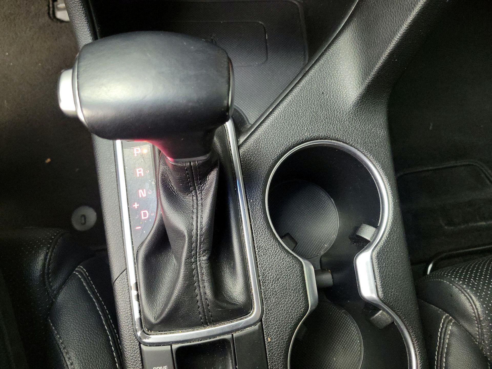 Thumbnail: 2021 Kia Sportage - 17