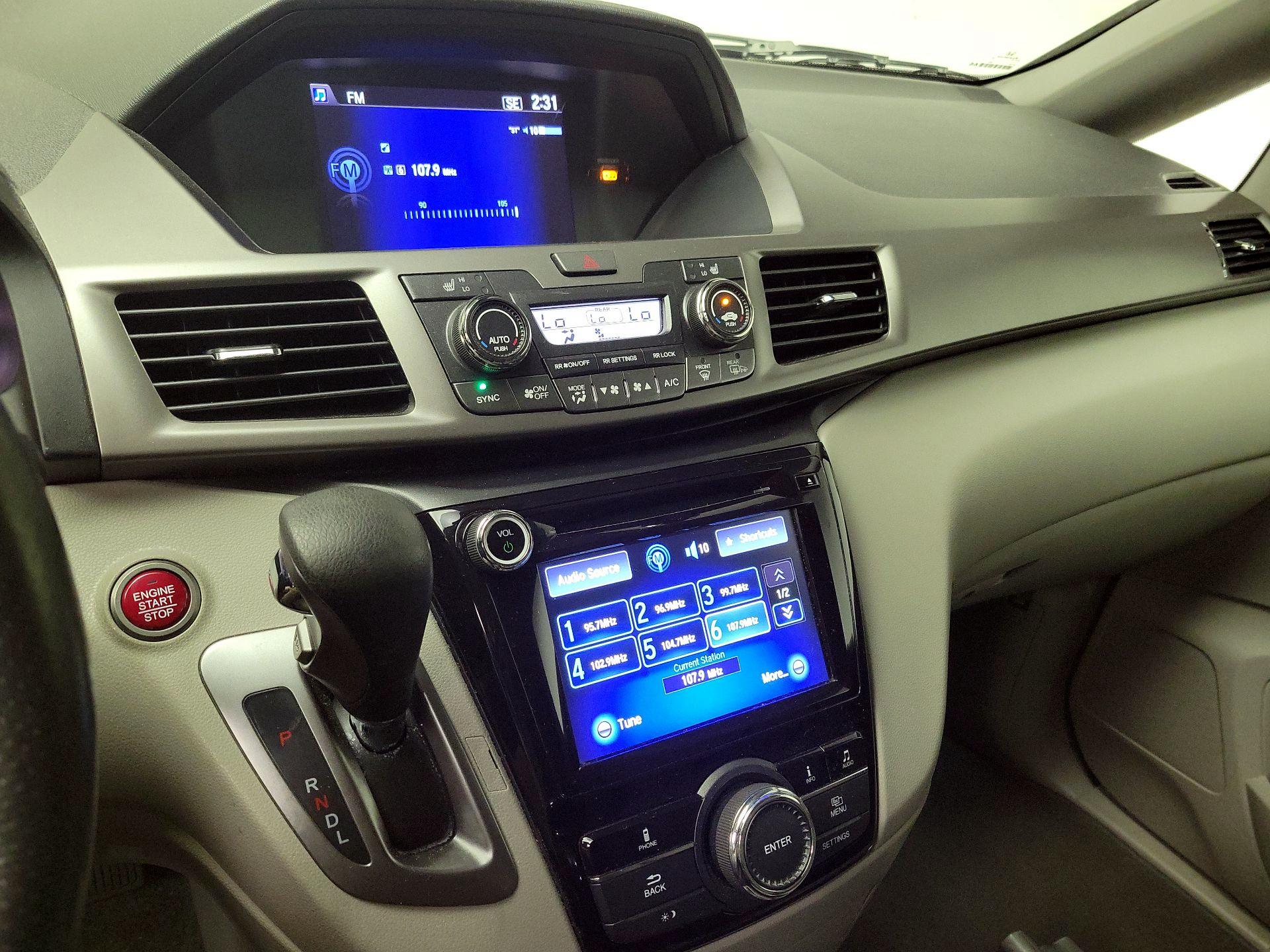 Thumbnail: 2016 Honda Odyssey - 15