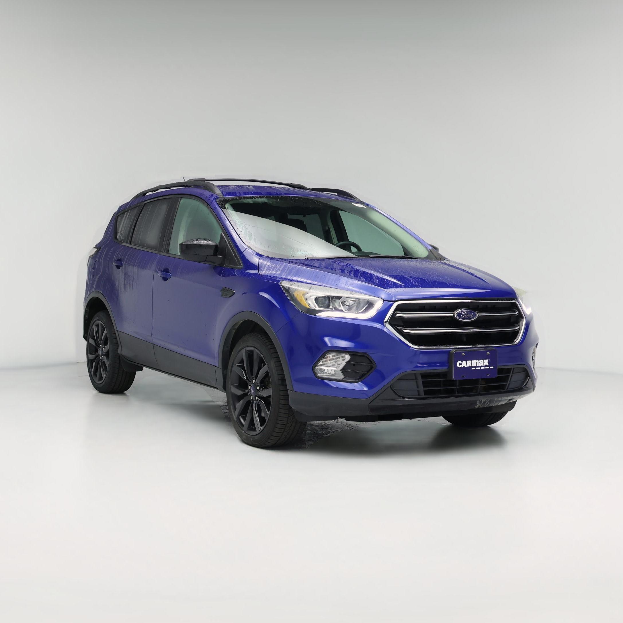 Thumbnail: 2017 Ford Escape - 1