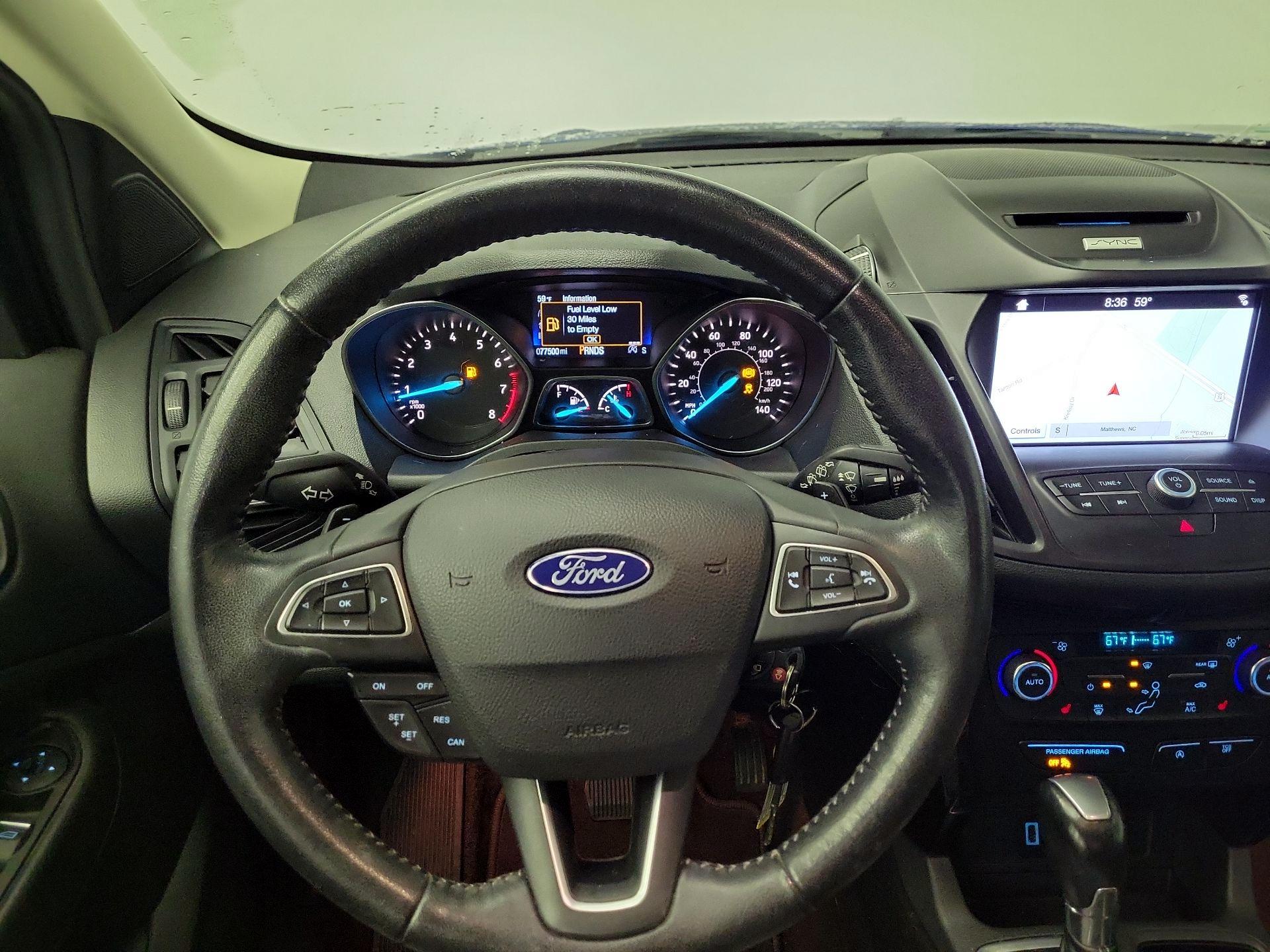 Thumbnail: 2017 Ford Escape - 10