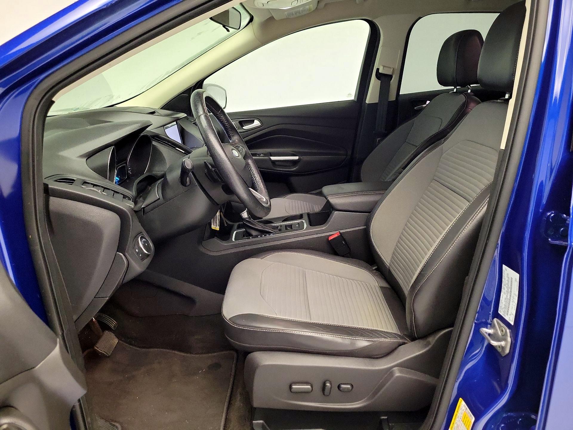 Thumbnail: 2017 Ford Escape - 11