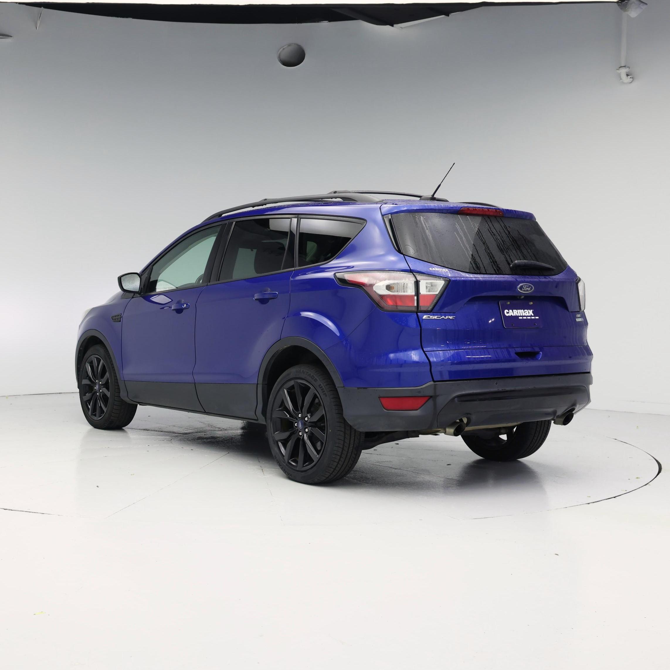 Thumbnail: 2017 Ford Escape - 2