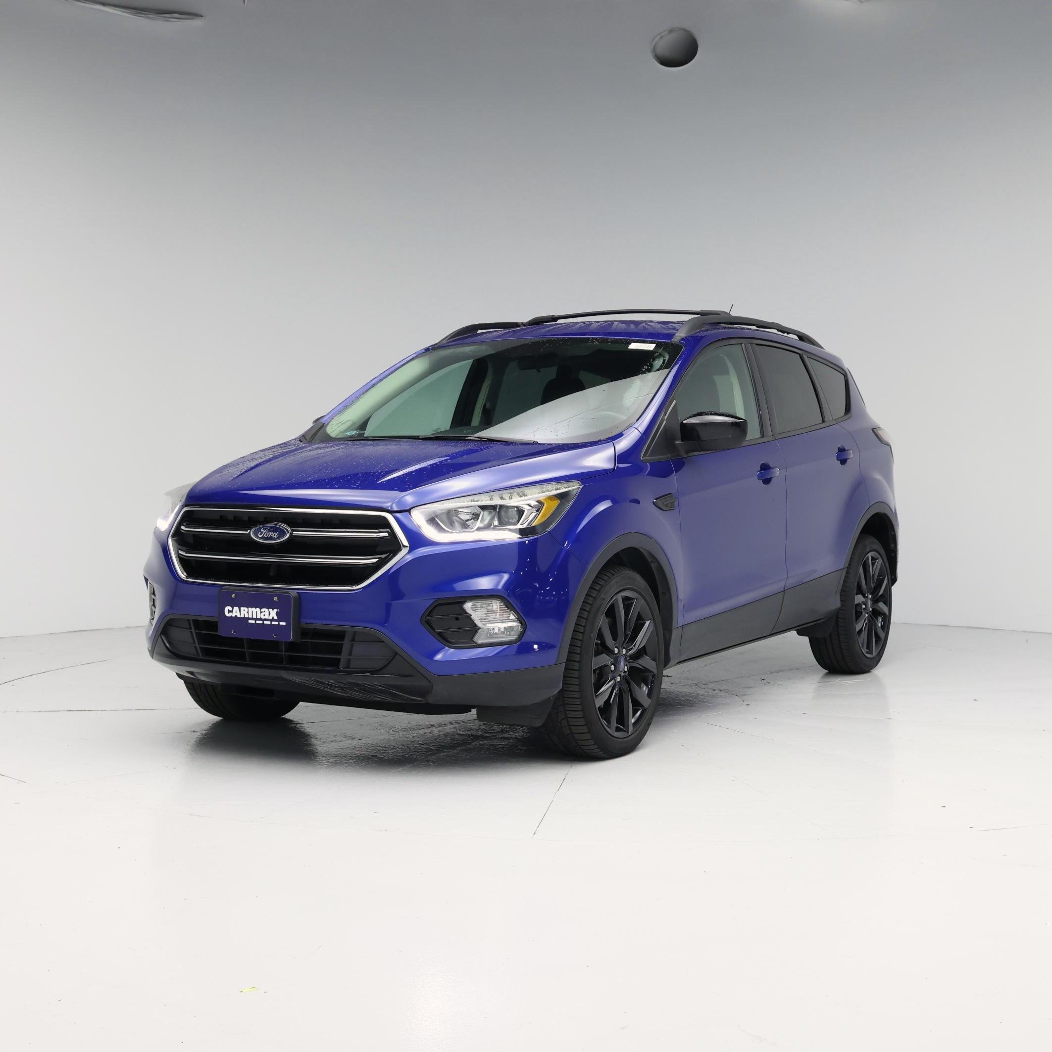 Thumbnail: 2017 Ford Escape - 4