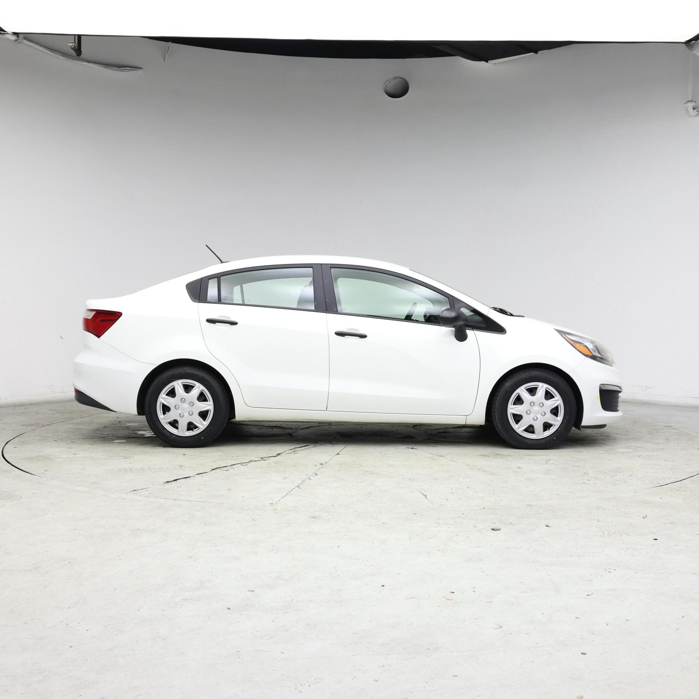 Thumbnail: 2017 Kia Rio - 7