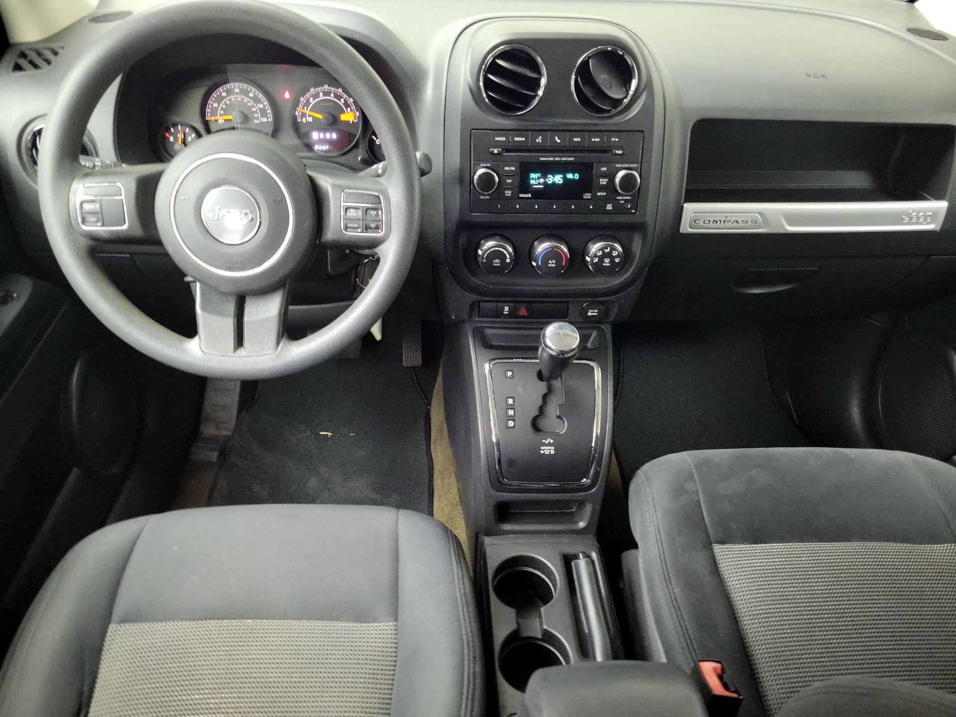 Thumbnail: 2017 Jeep Compass - 9