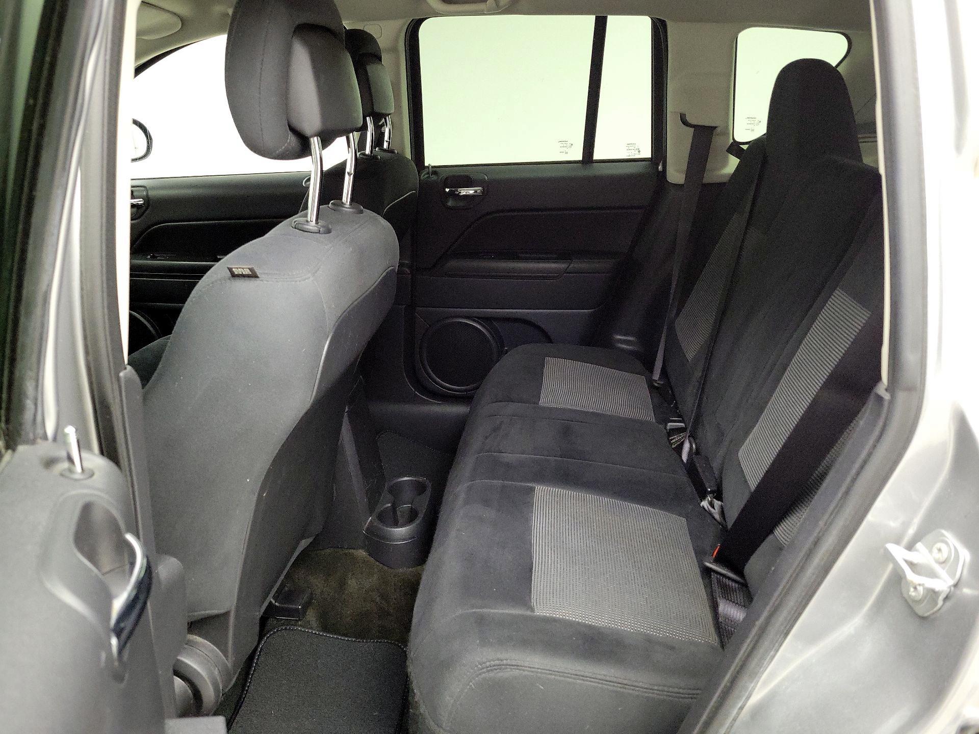 Thumbnail: 2017 Jeep Compass - 17