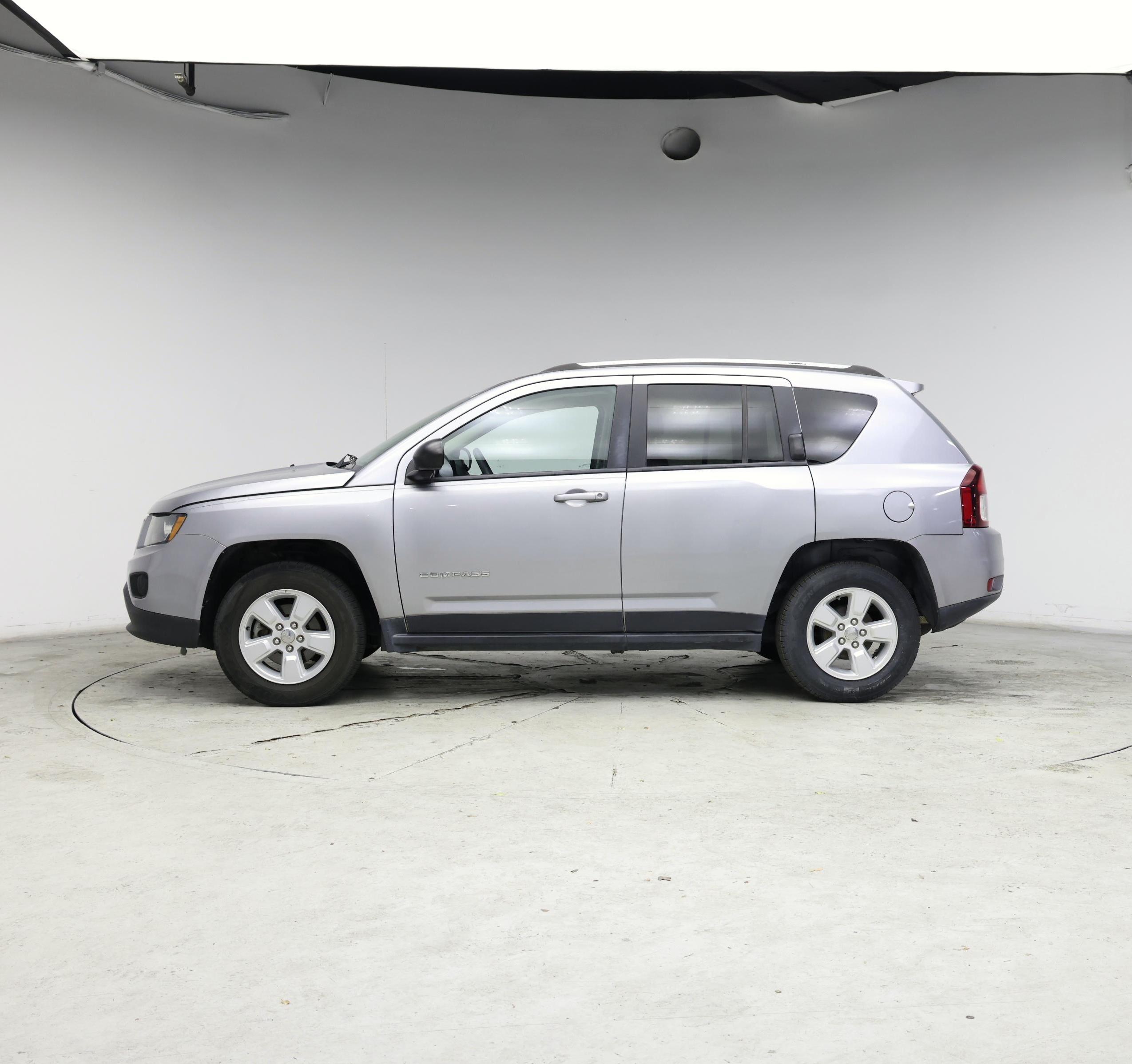 Thumbnail: 2017 Jeep Compass - 3