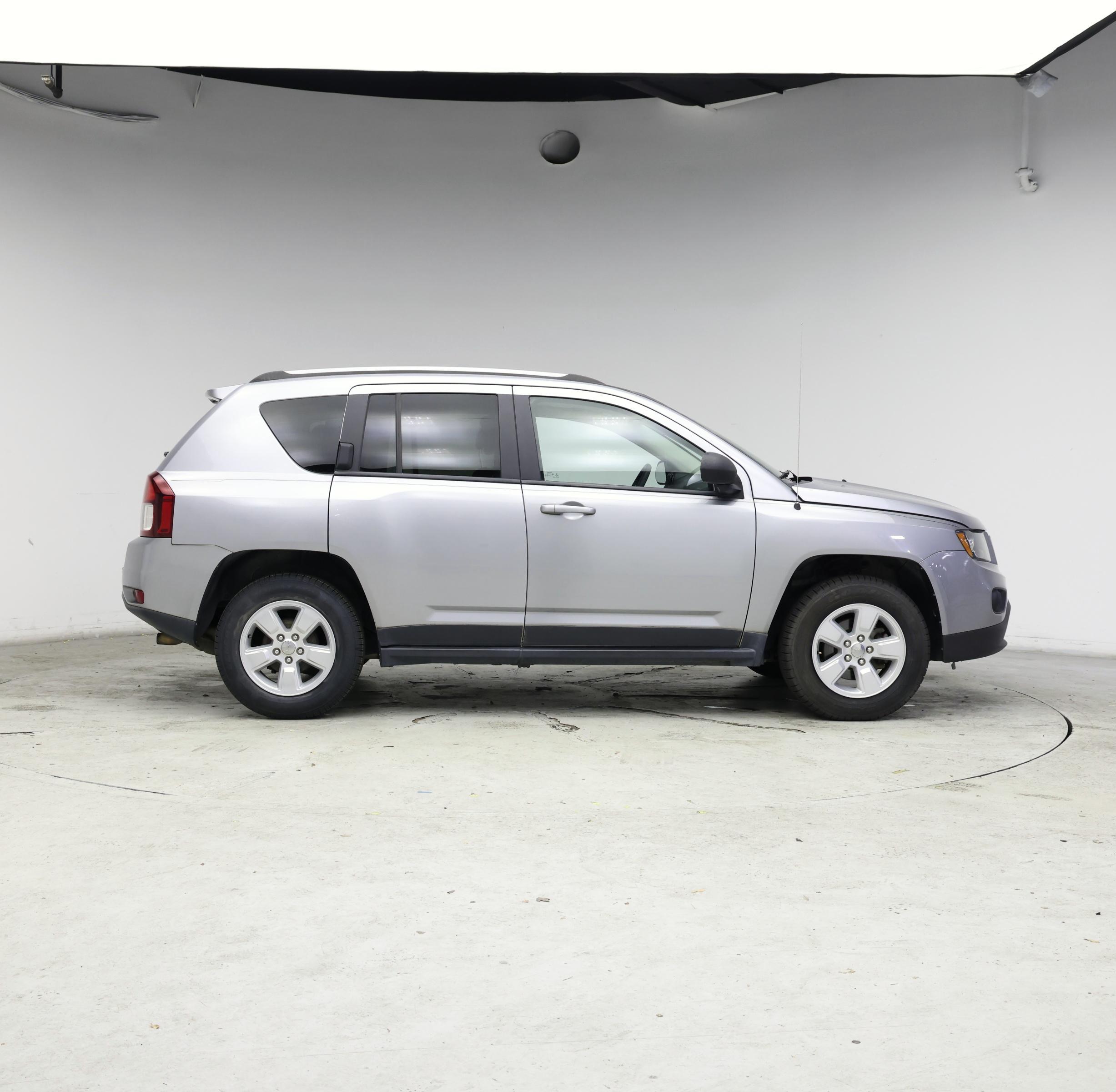 Thumbnail: 2017 Jeep Compass - 7