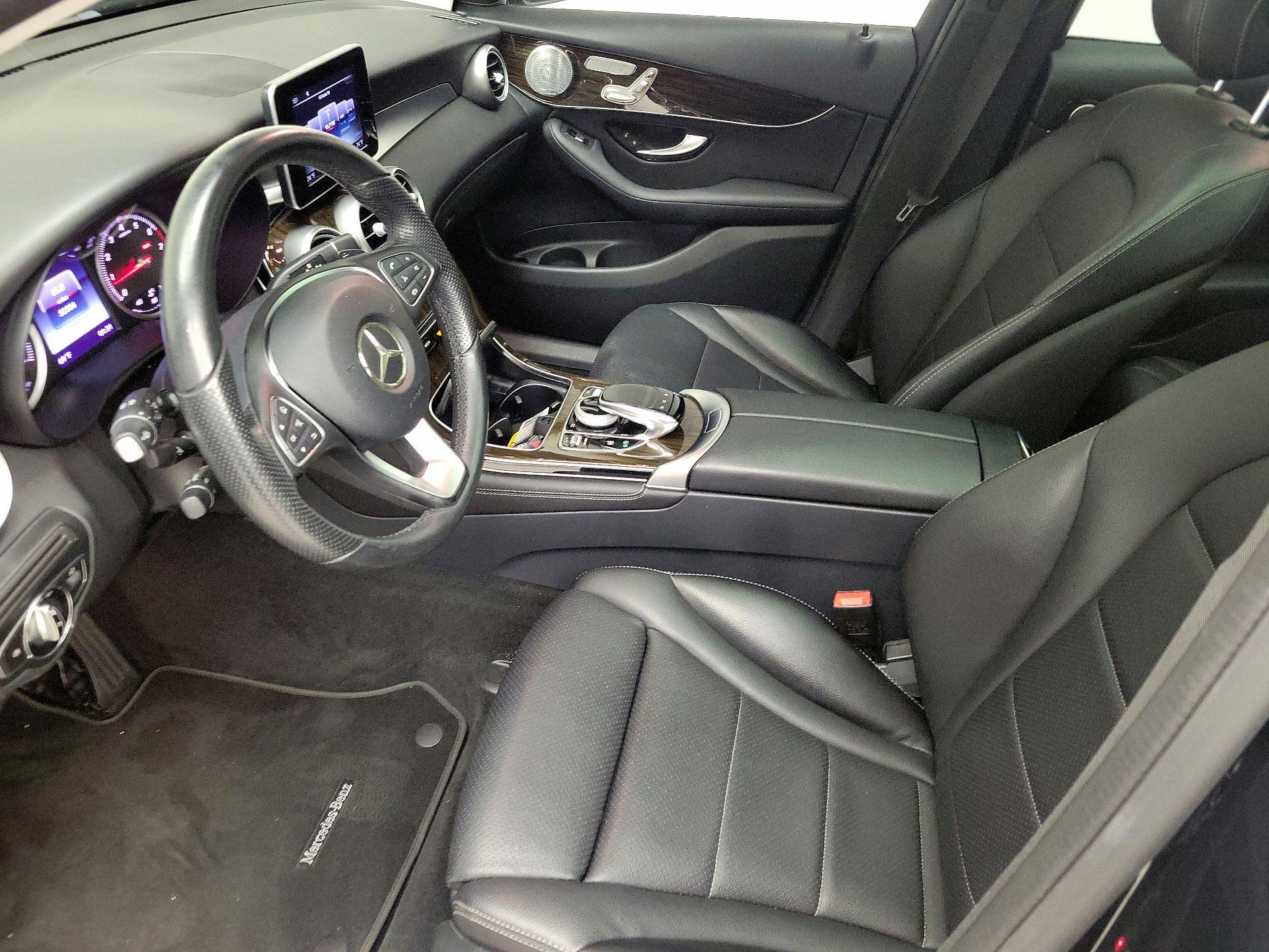 Thumbnail: 2016 Mercedes-Benz GLC - 11