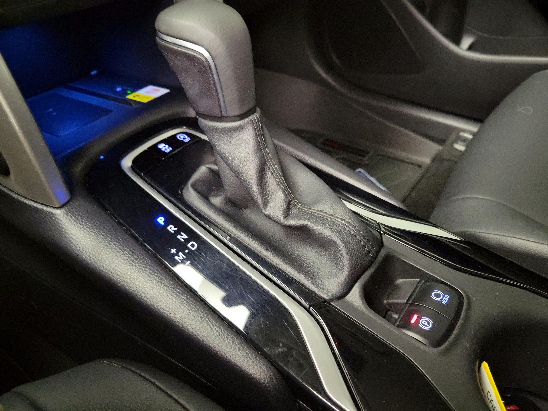 Thumbnail: 2022 Toyota Corolla Cross - 17