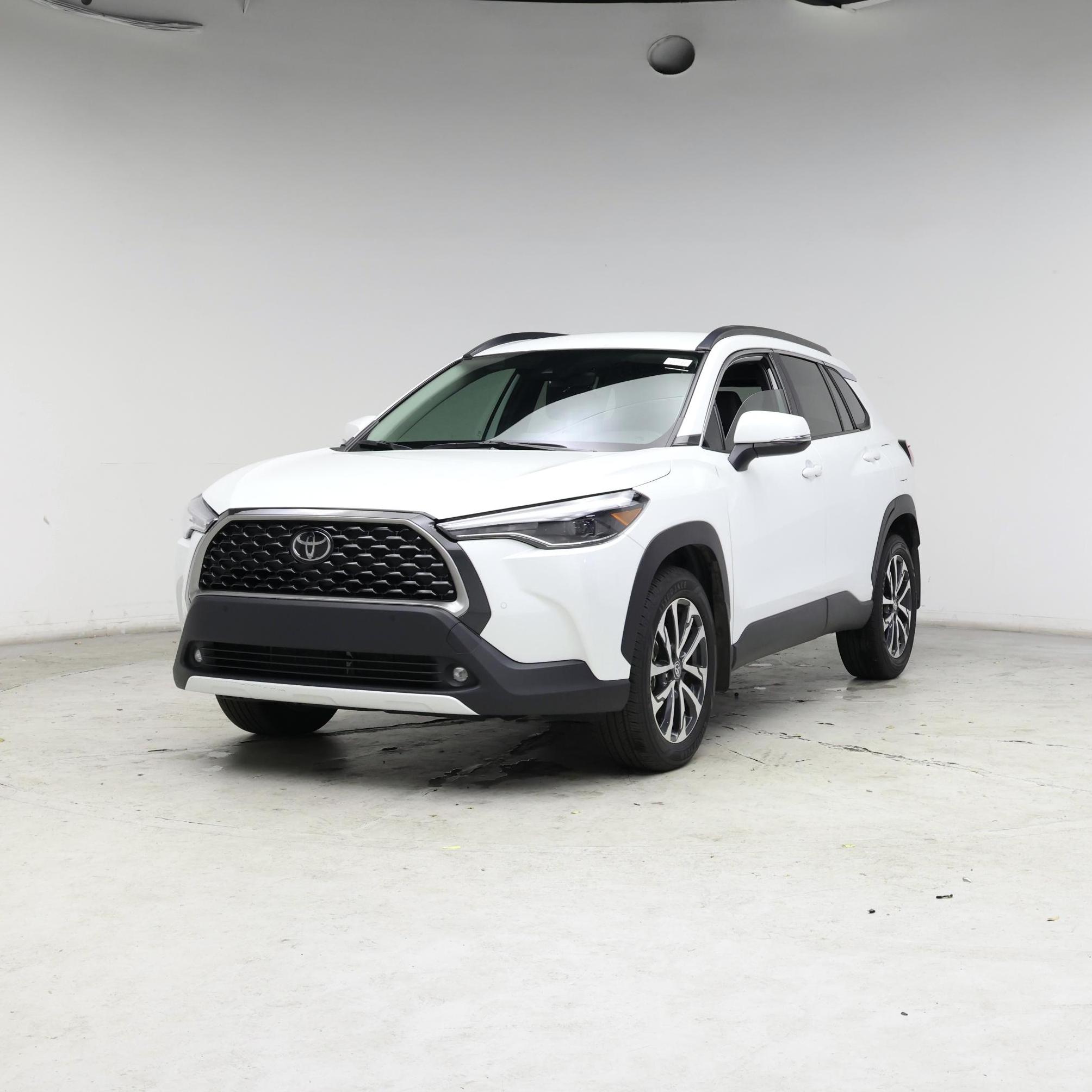 Thumbnail: 2022 Toyota Corolla Cross - 4