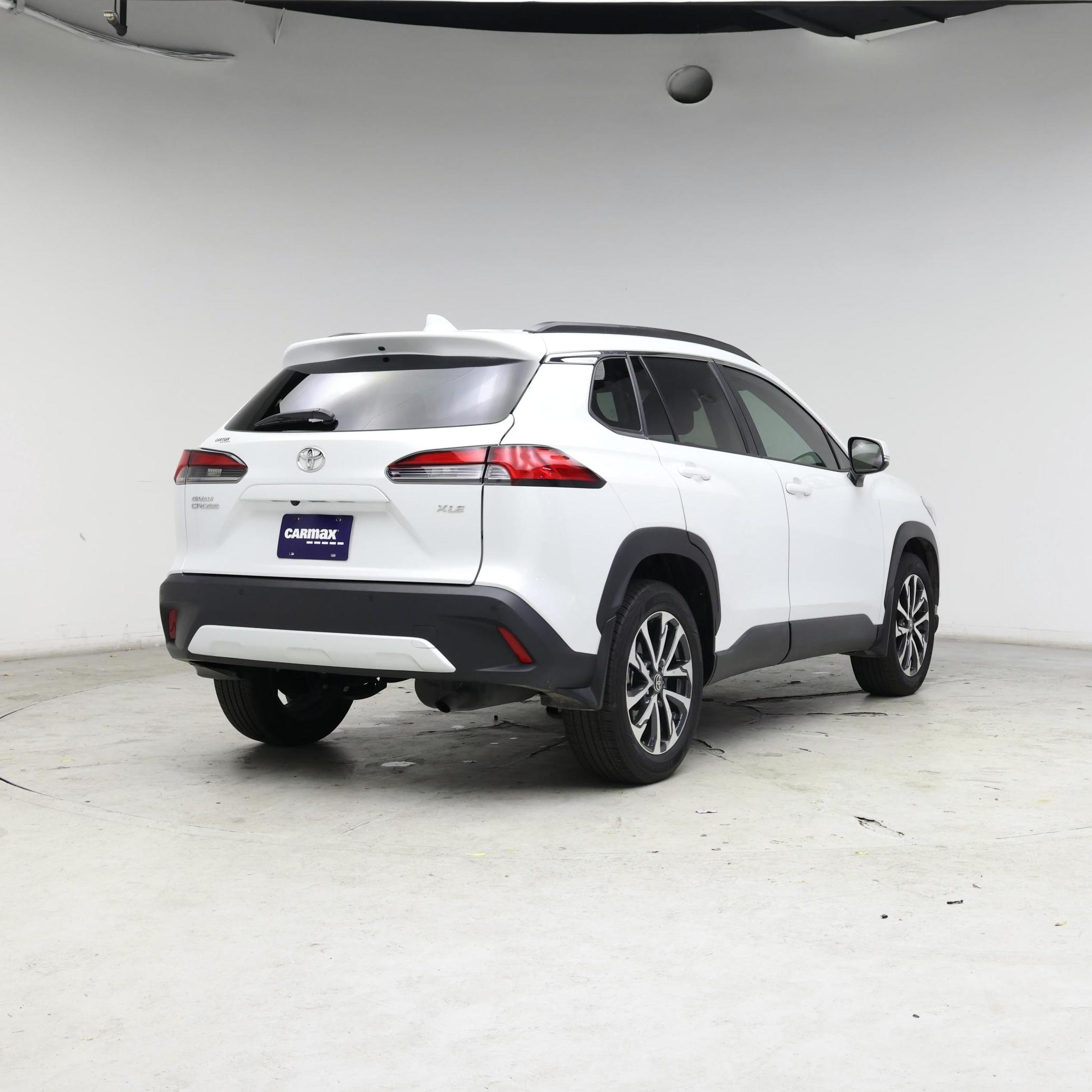 Thumbnail: 2022 Toyota Corolla Cross - 8