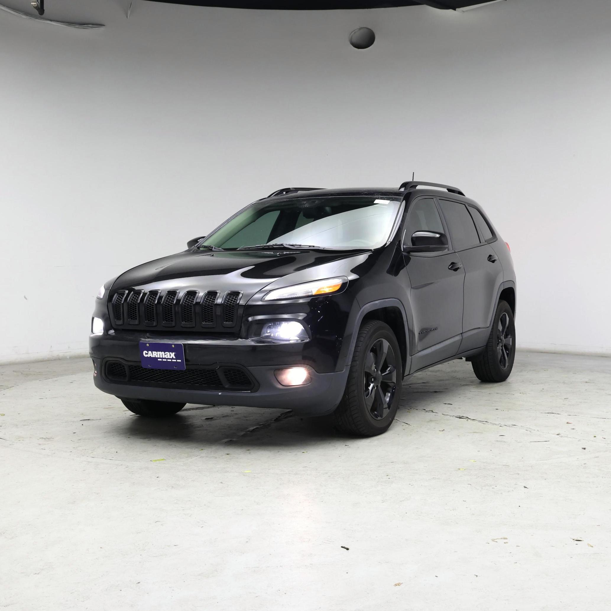 Thumbnail: 2017 Jeep Cherokee - 4