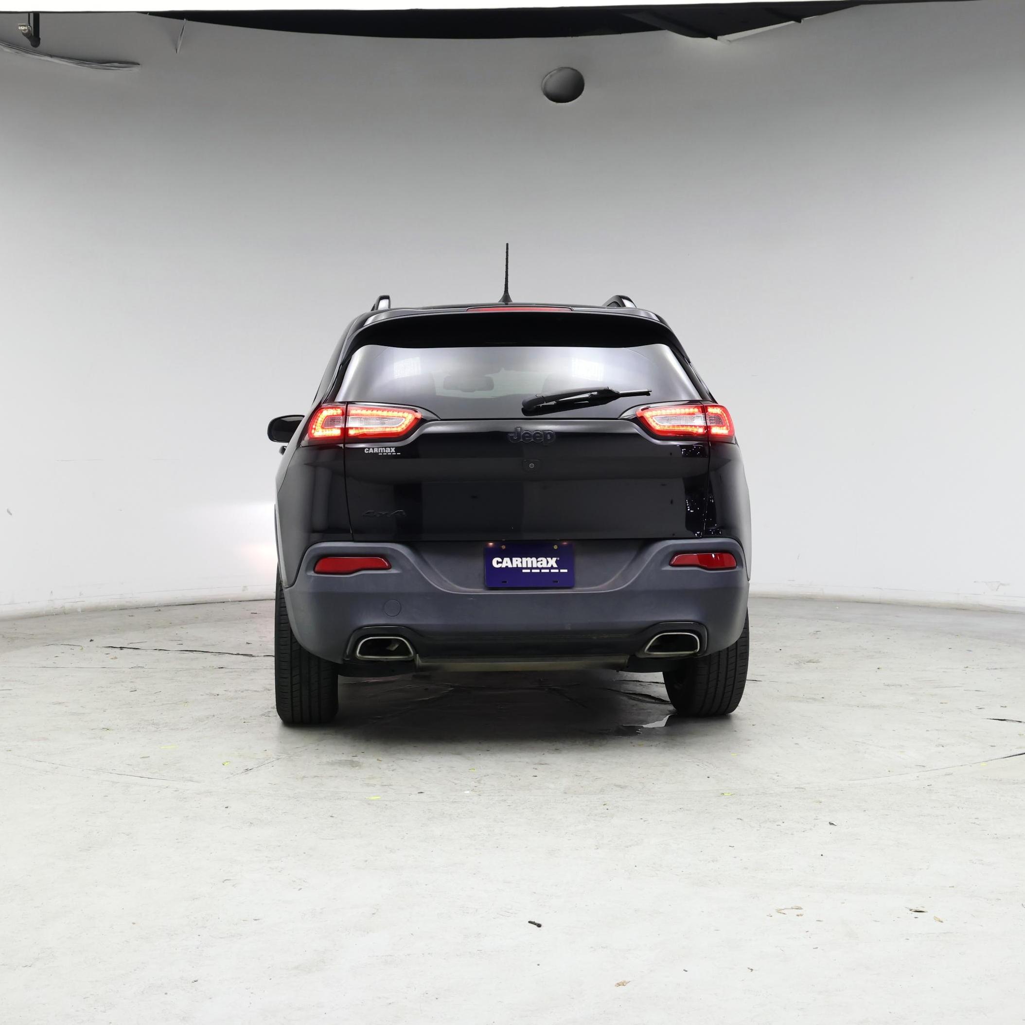 Thumbnail: 2017 Jeep Cherokee - 6