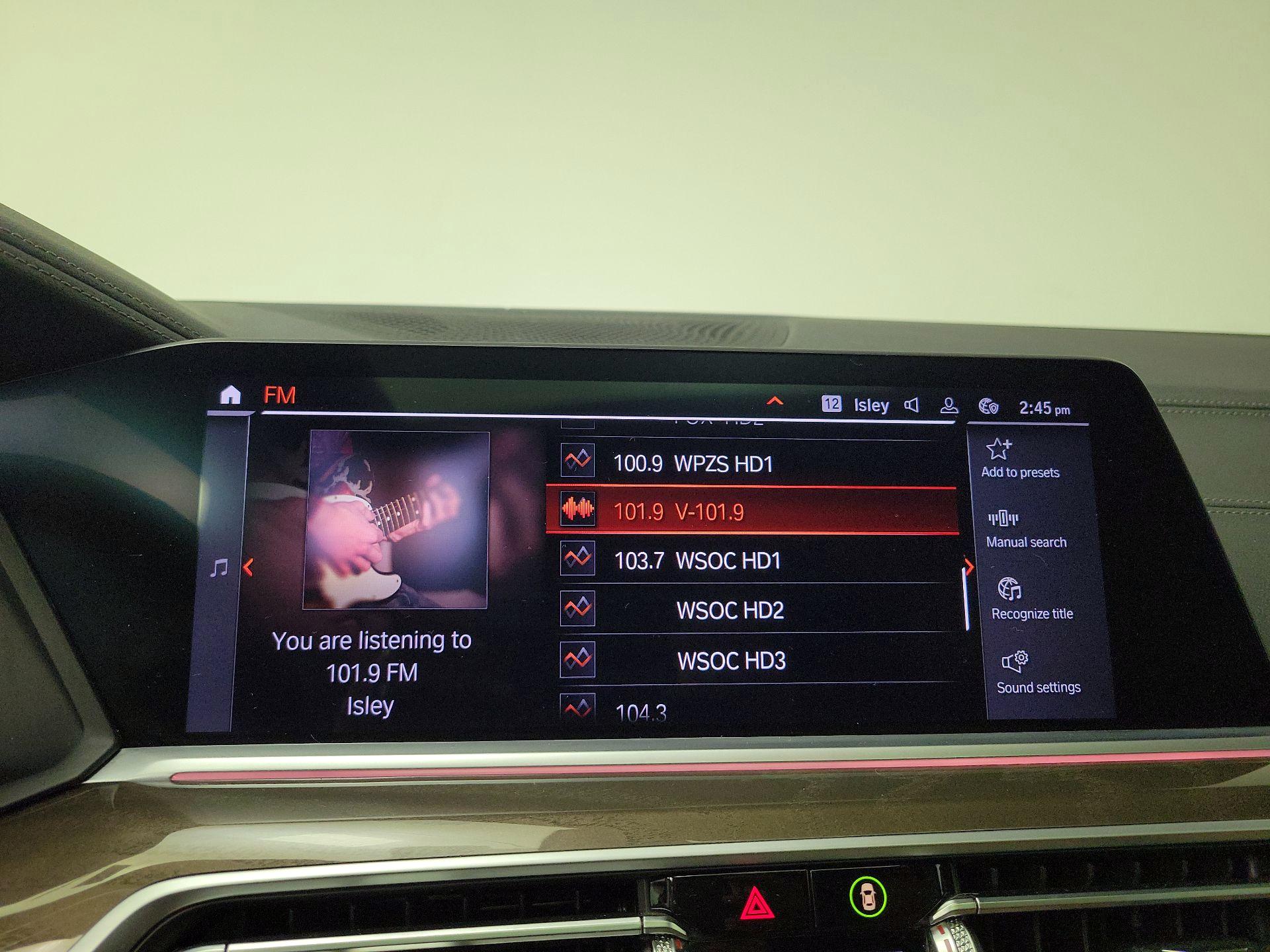 Thumbnail: 2022 BMW X5 - 16