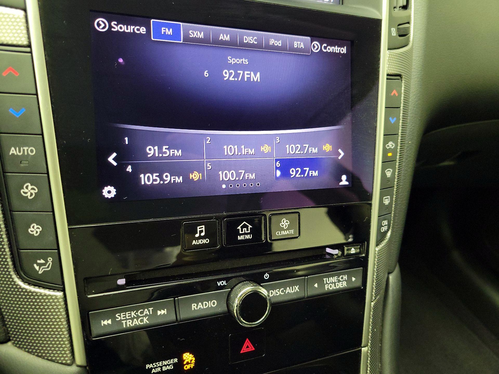 Thumbnail: 2016 INFINITI Q50 - 14