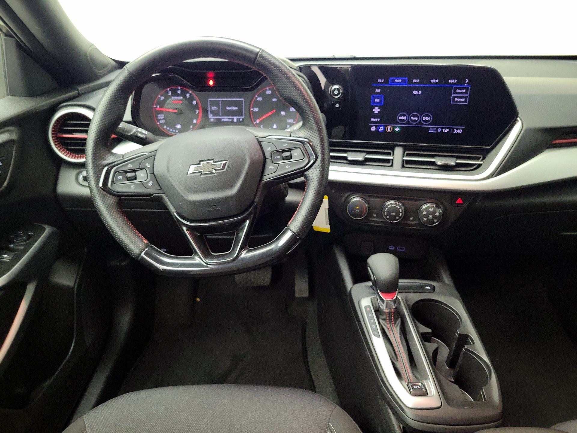 Thumbnail: 2024 Chevrolet Trax - 10