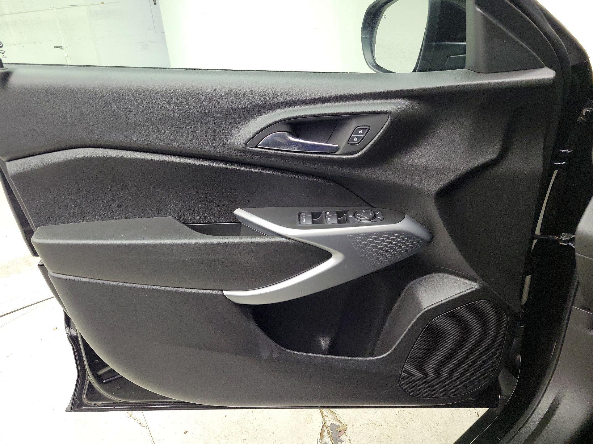 Thumbnail: 2024 Chevrolet Trax - 12