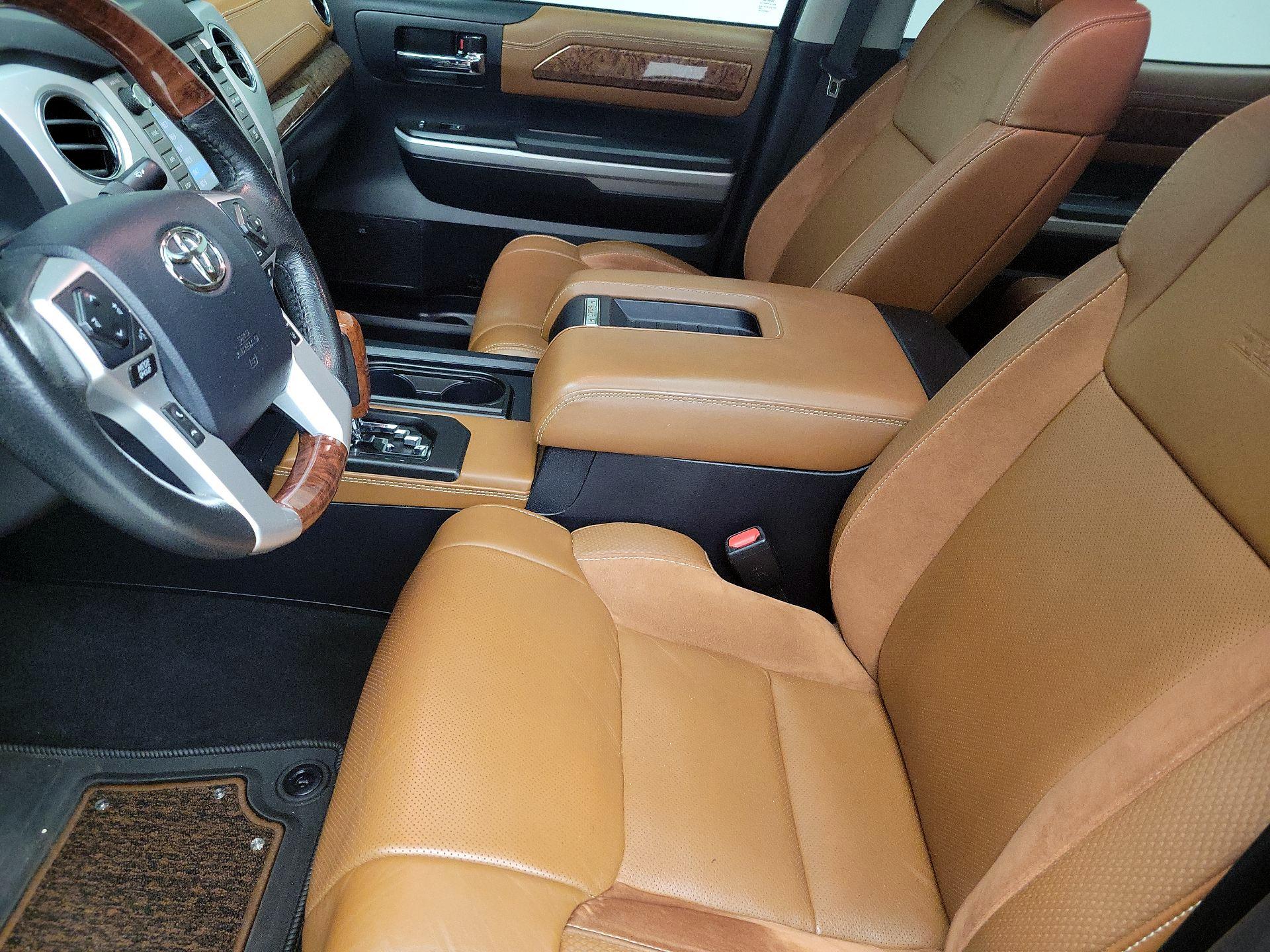 Thumbnail: 2019 Toyota Tundra - 11