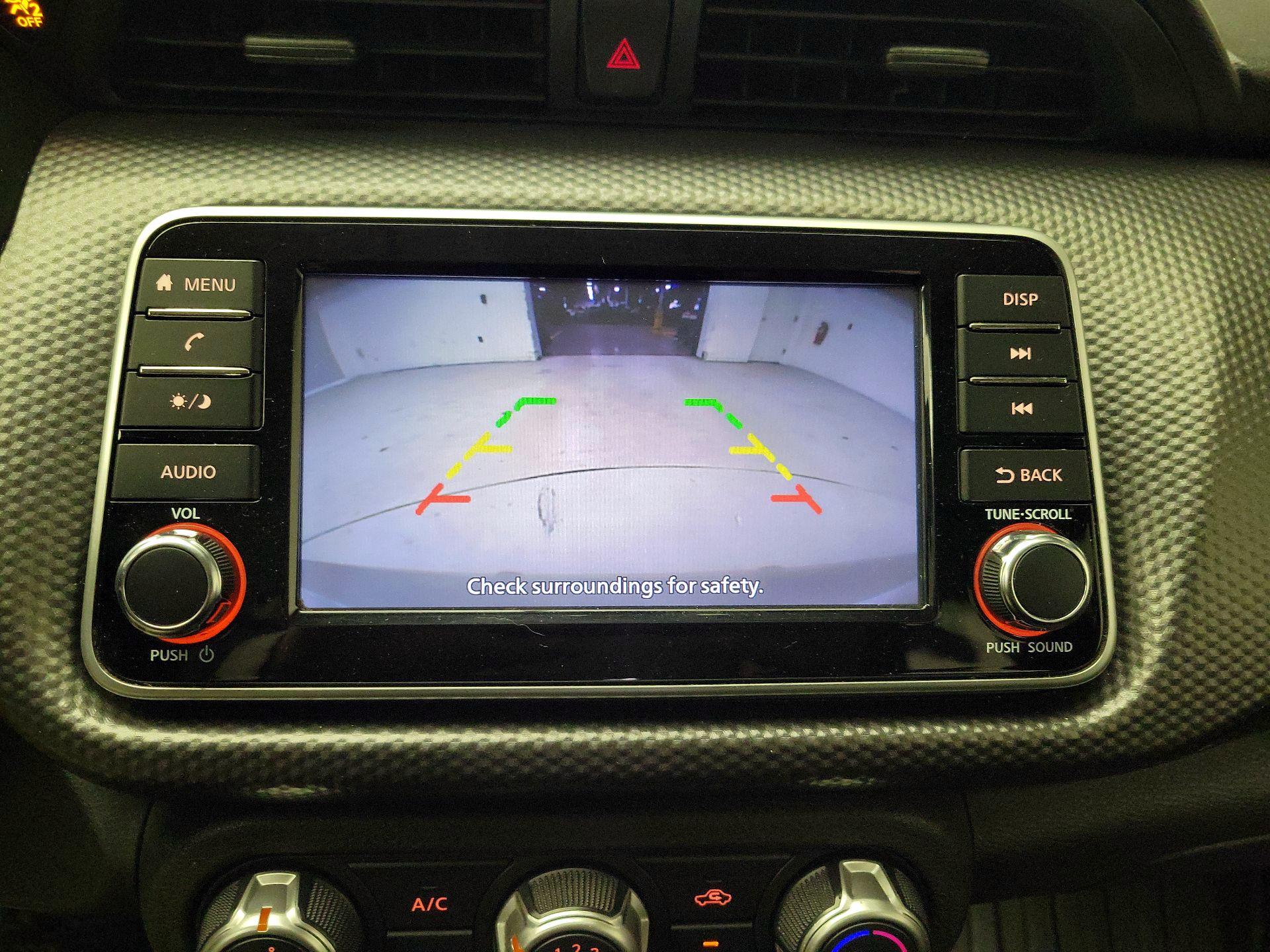 Thumbnail: 2019 Nissan Kicks - 14