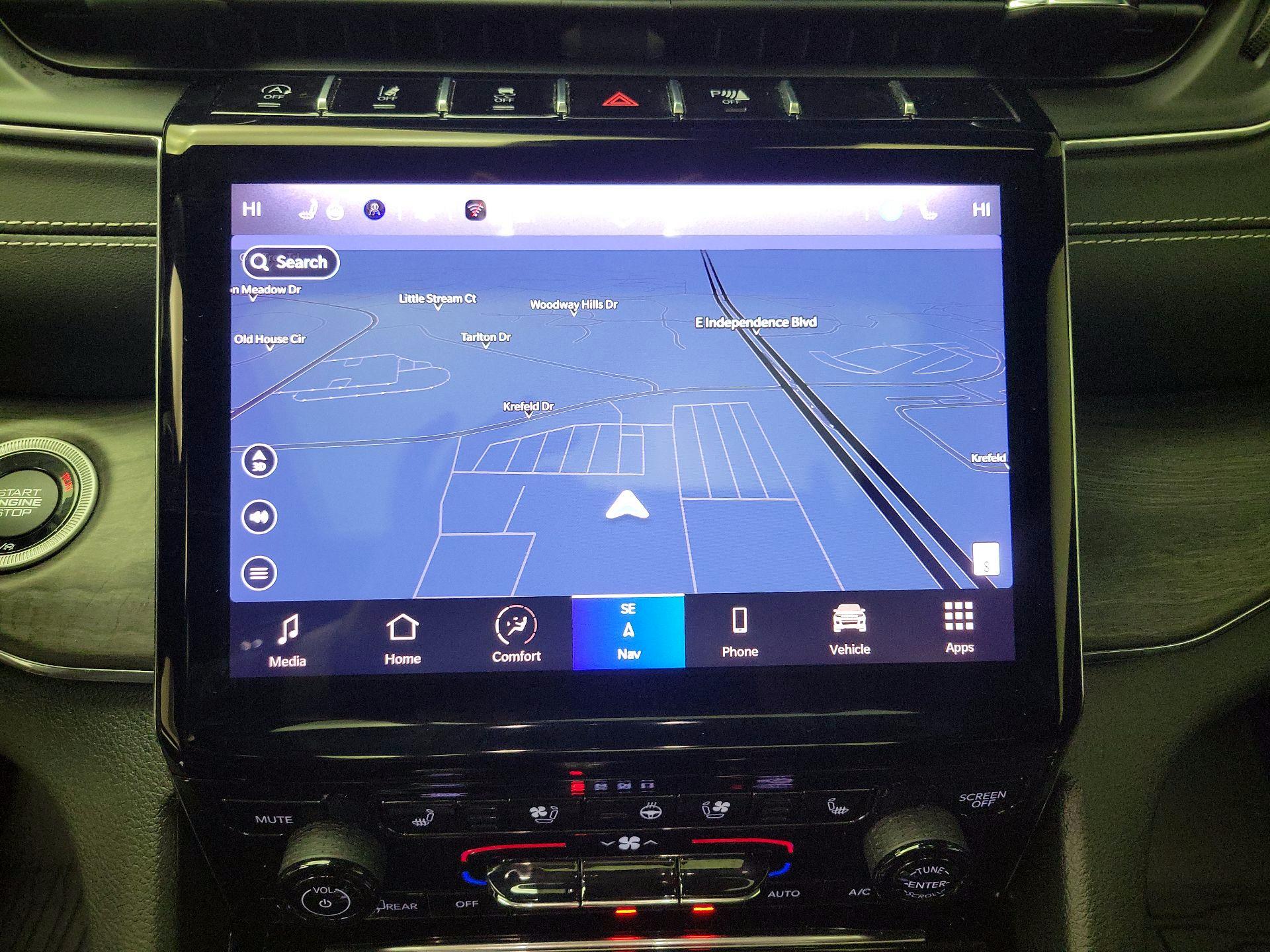 Thumbnail: 2023 Jeep Grand Cherokee - 14