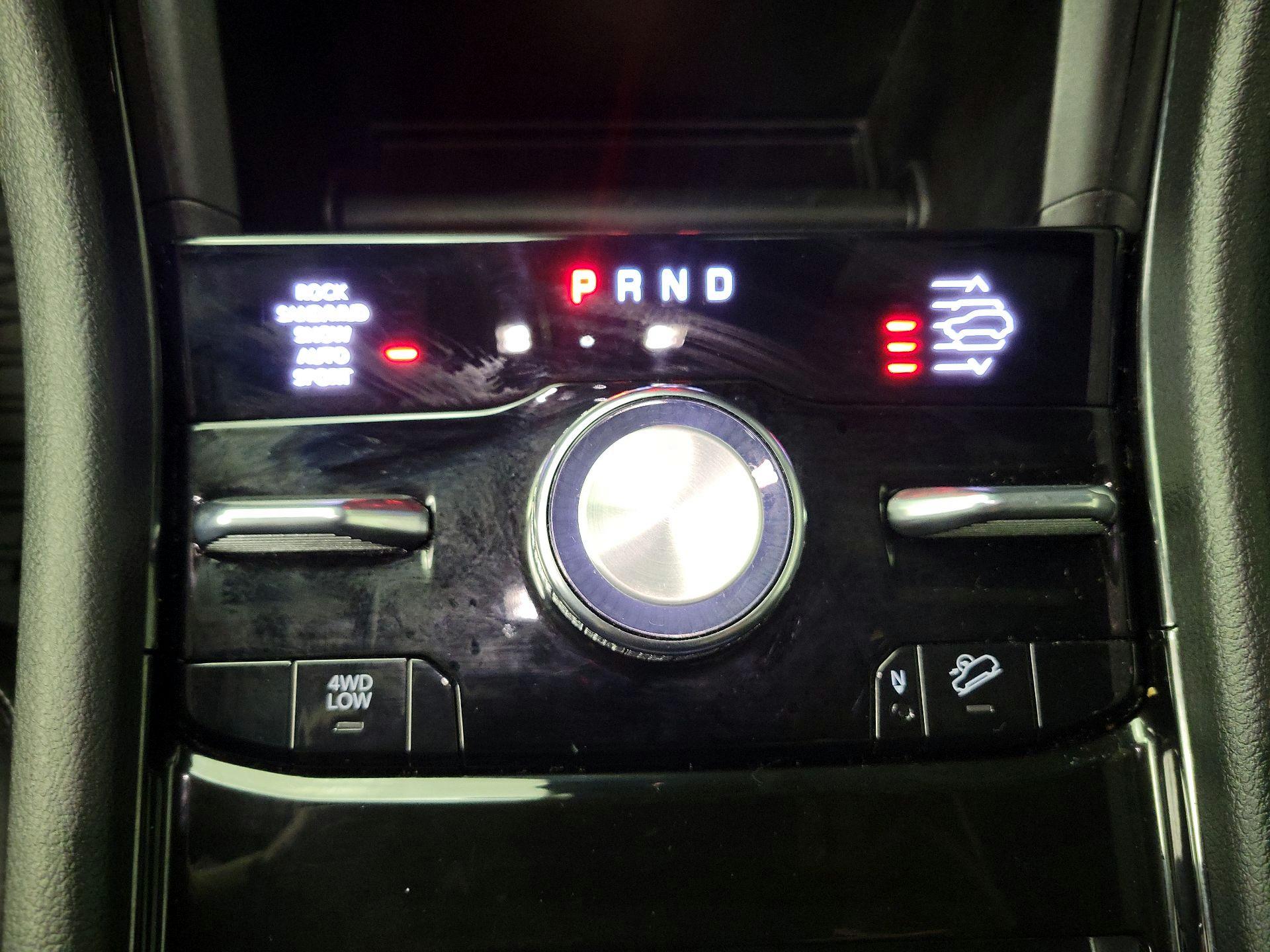 Thumbnail: 2023 Jeep Grand Cherokee - 18