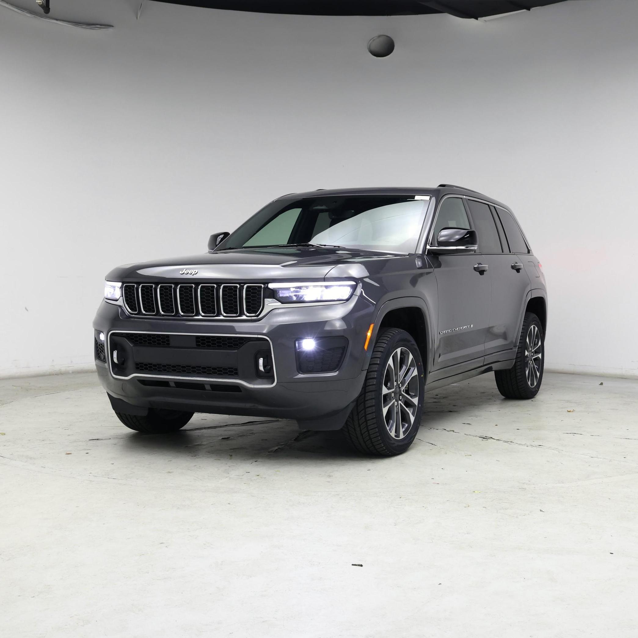 Thumbnail: 2023 Jeep Grand Cherokee - 4