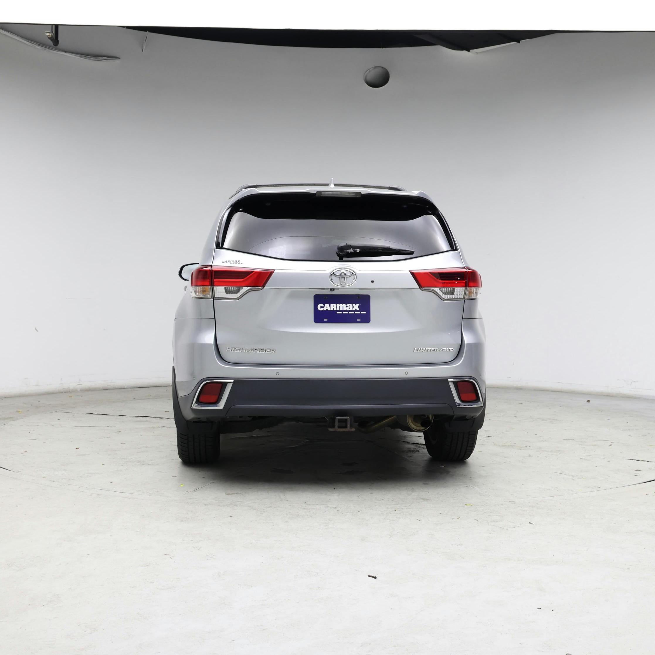 Thumbnail: 2017 Toyota Highlander - 6