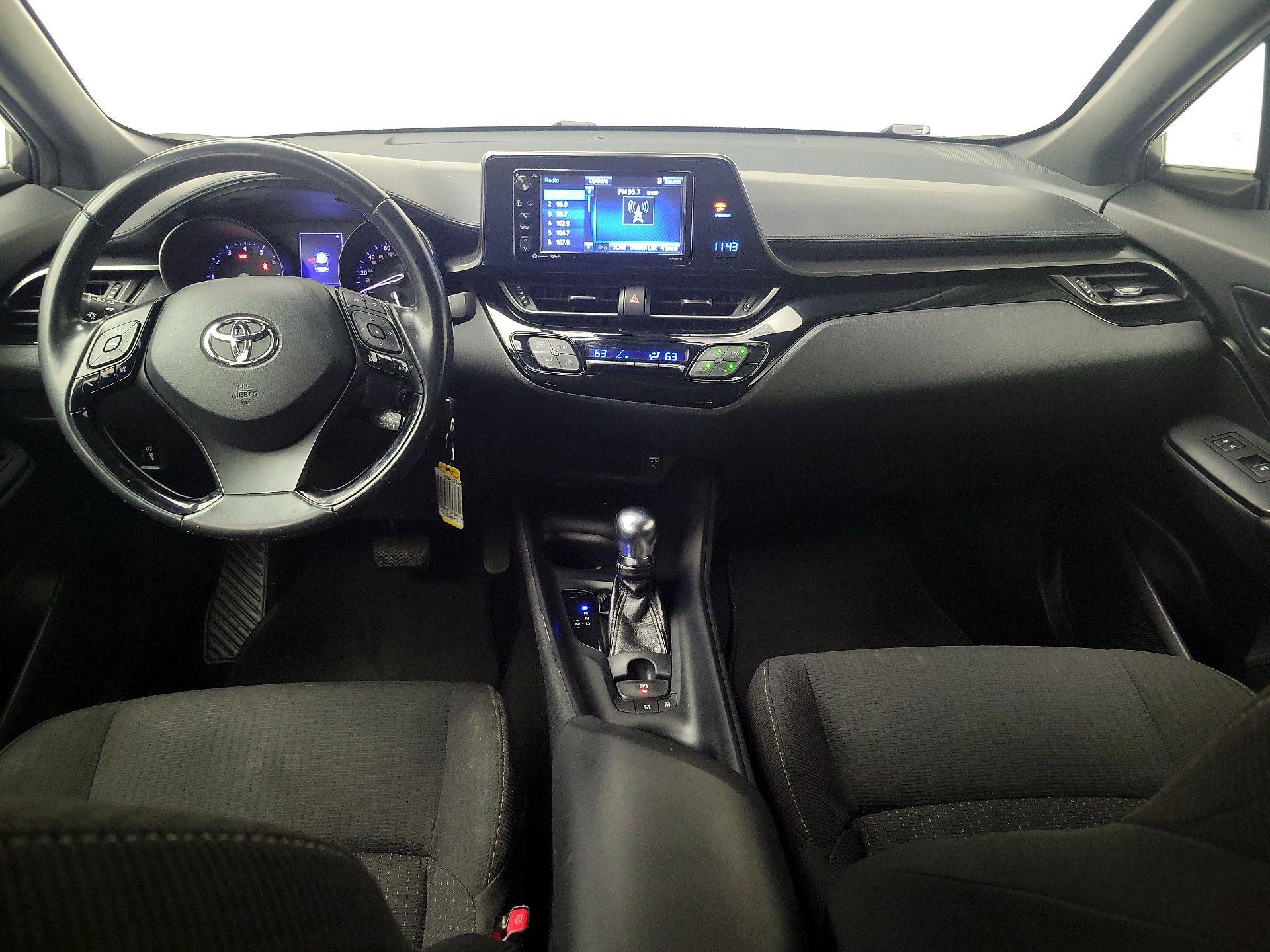 Thumbnail: 2018 Toyota C-HR - 9