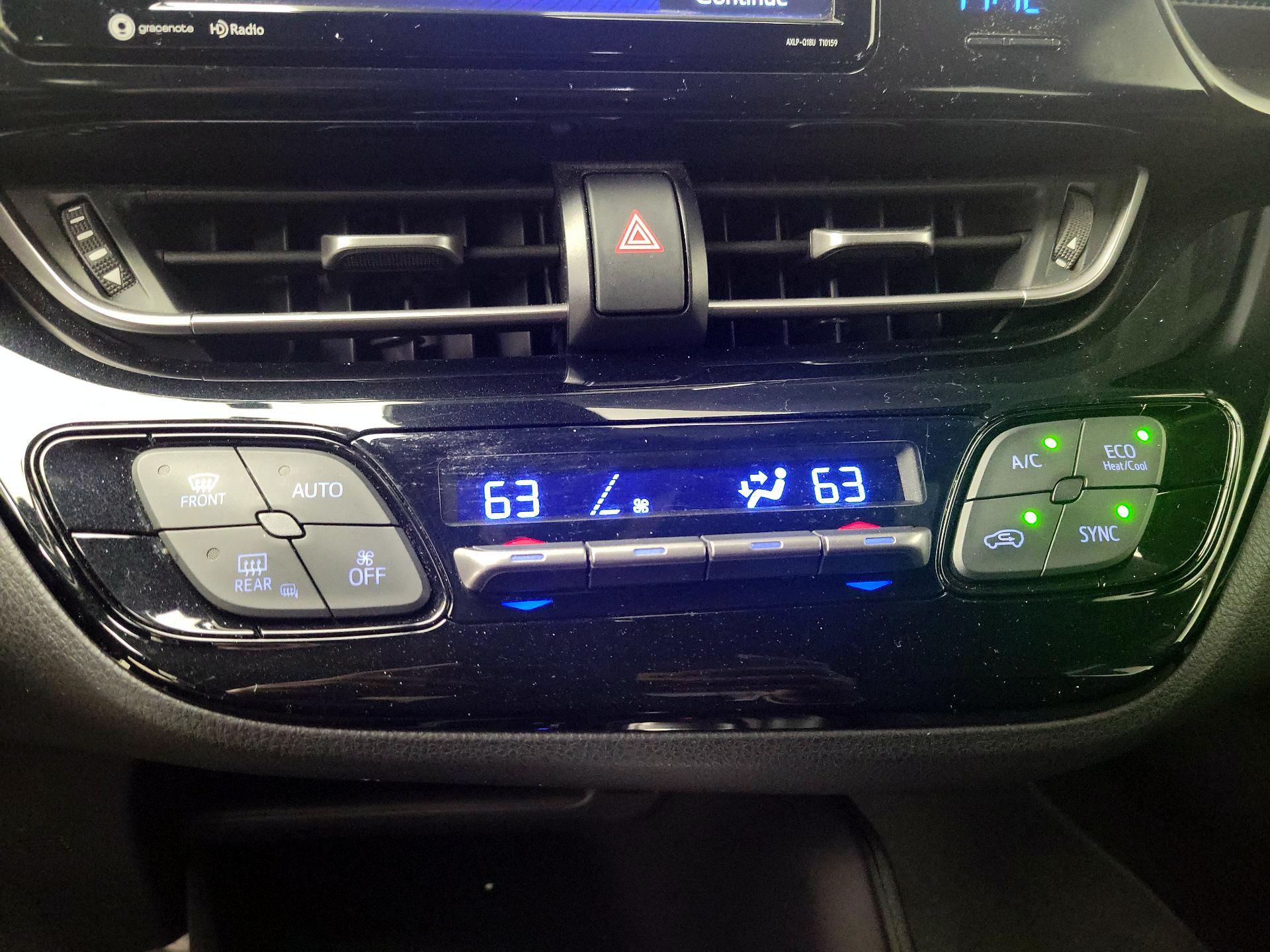 Thumbnail: 2018 Toyota C-HR - 16