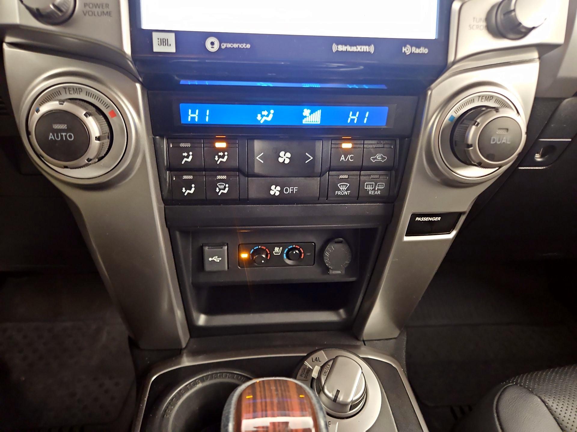 Thumbnail: 2021 Toyota 4Runner - 17