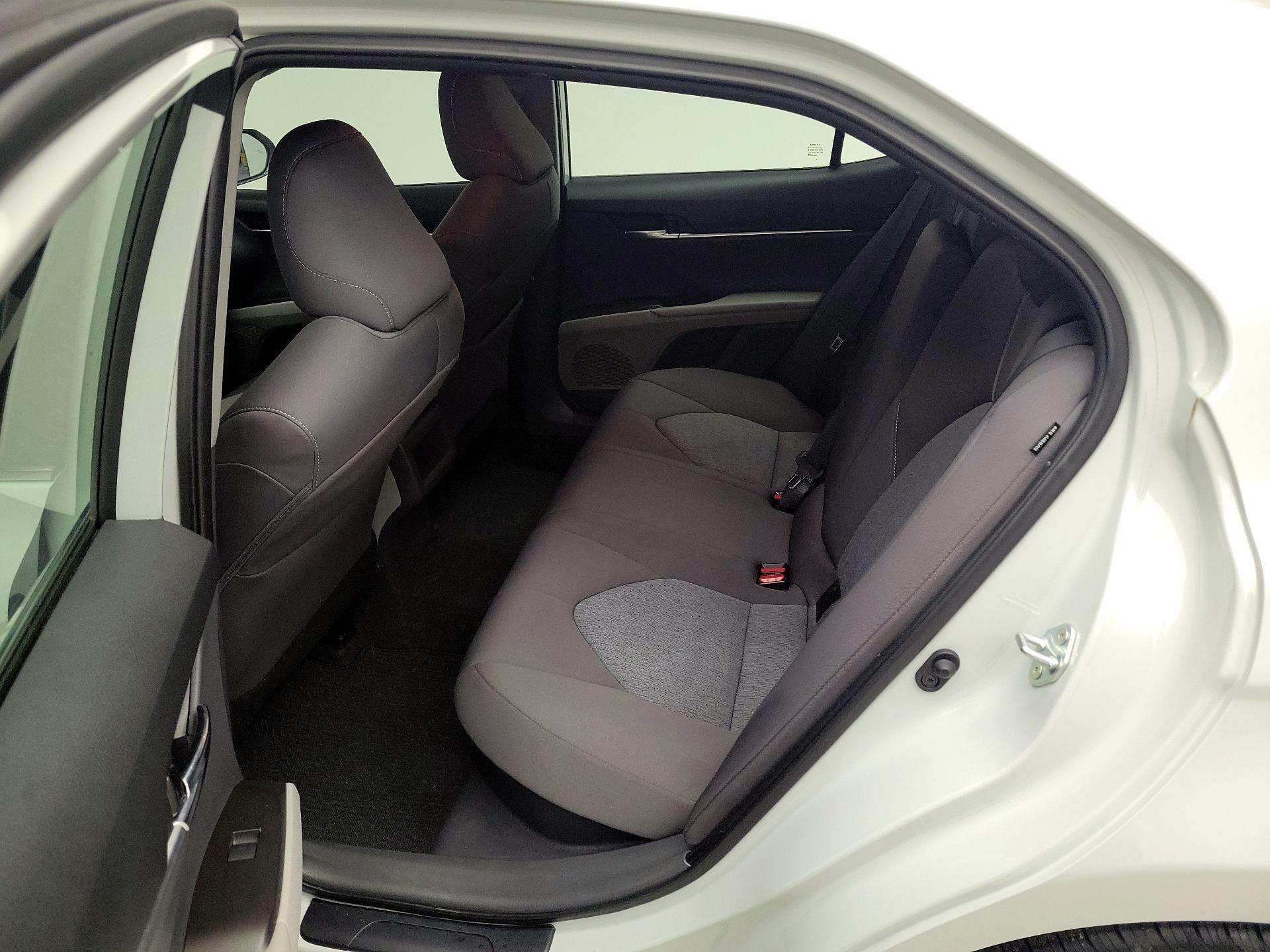 Thumbnail: 2022 Toyota Camry - 19