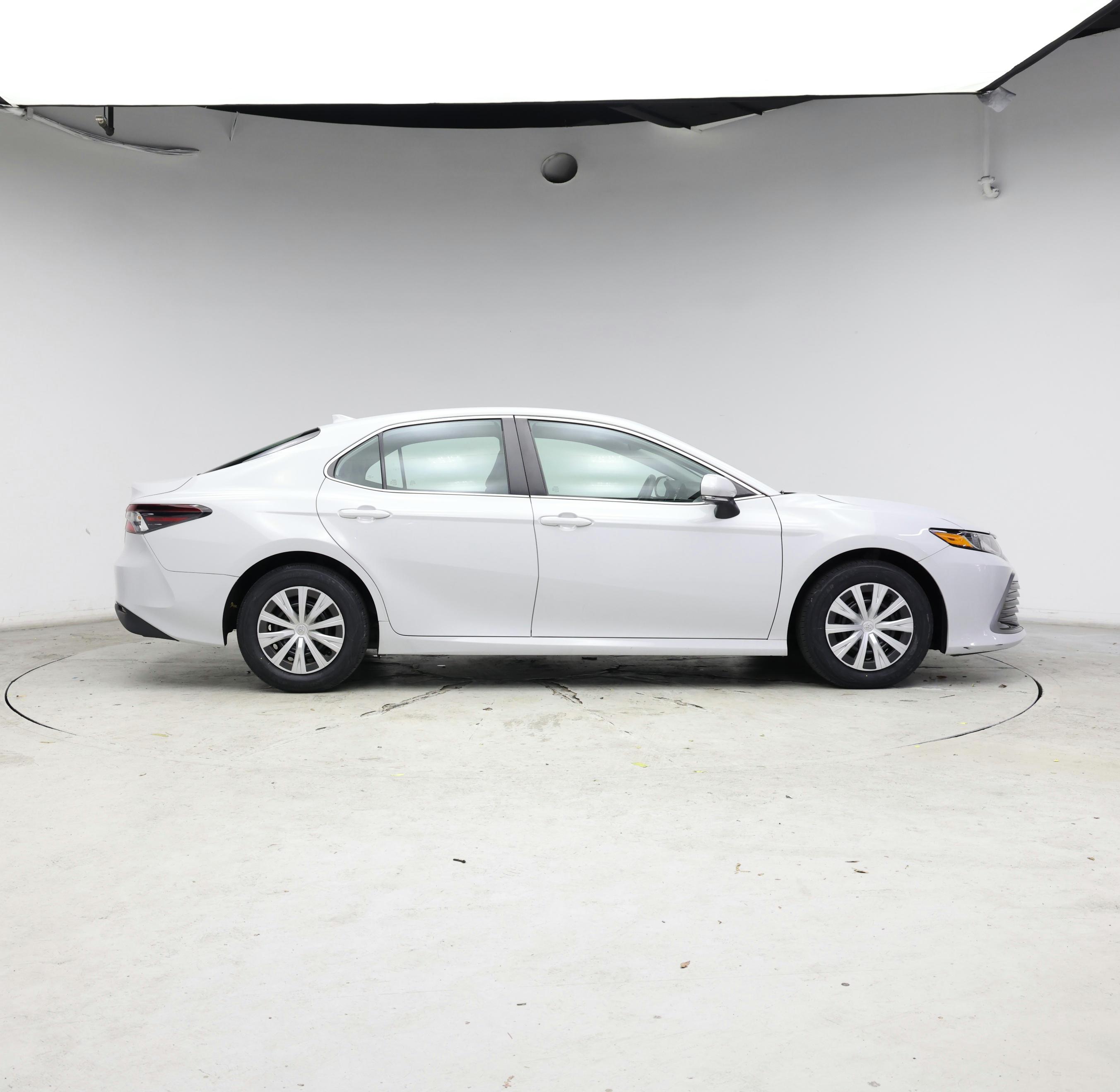 Thumbnail: 2022 Toyota Camry - 7