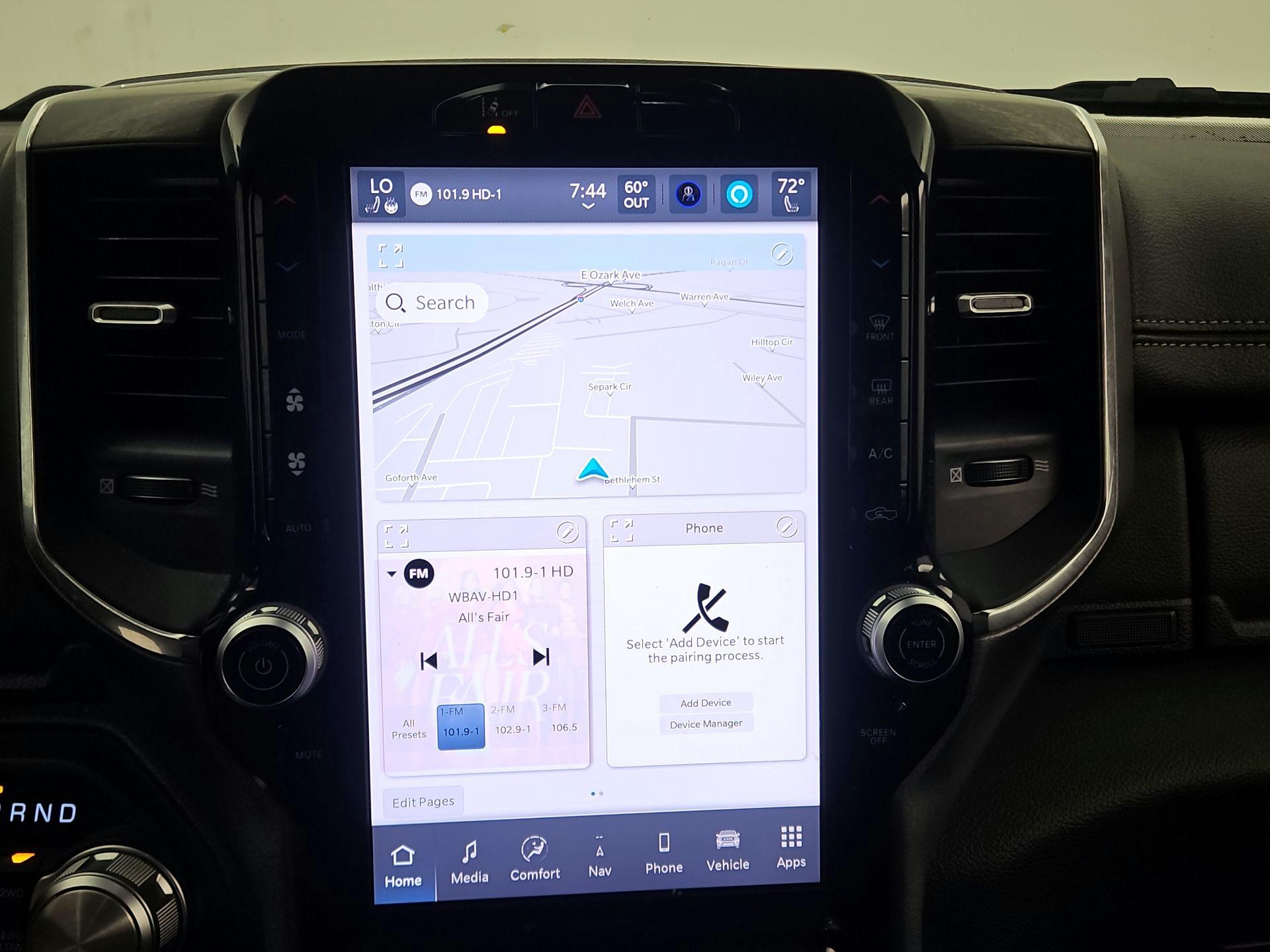 Thumbnail: 2025 RAM 1500 - 15