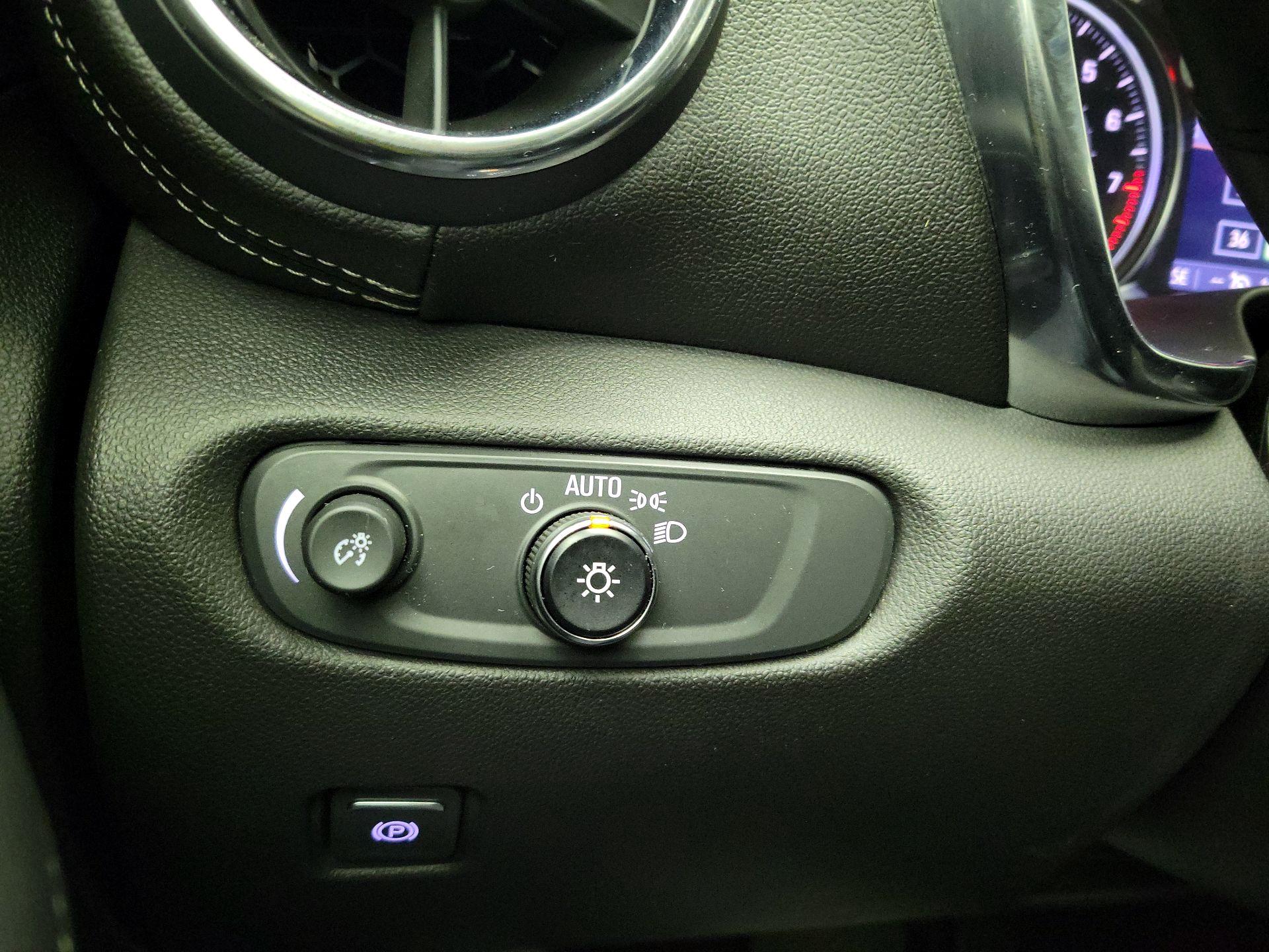 Thumbnail: 2023 Chevrolet Blazer - 13