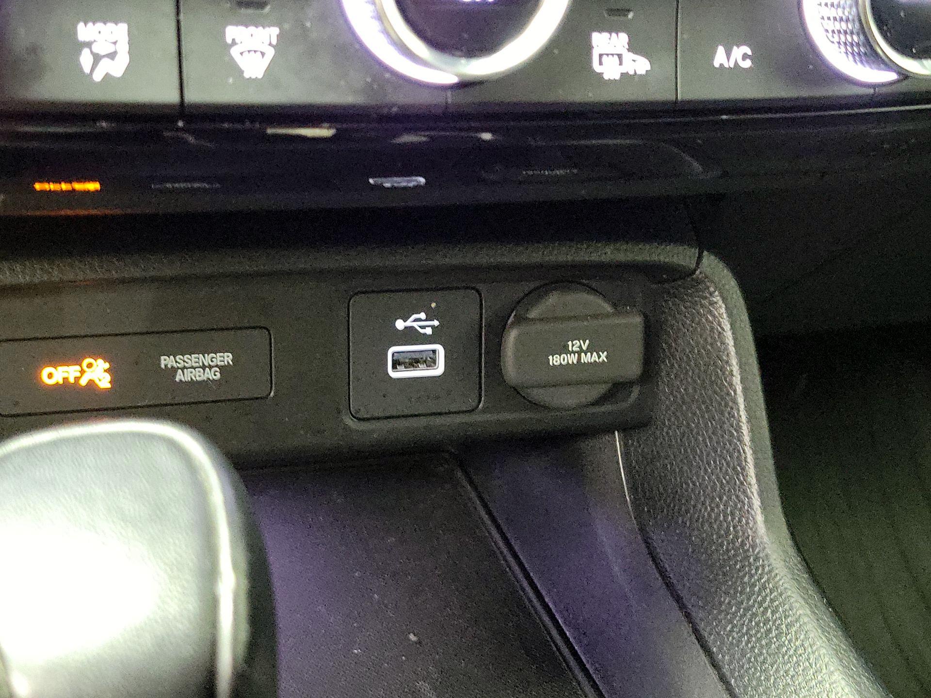 Thumbnail: 2023 Honda Civic - 18