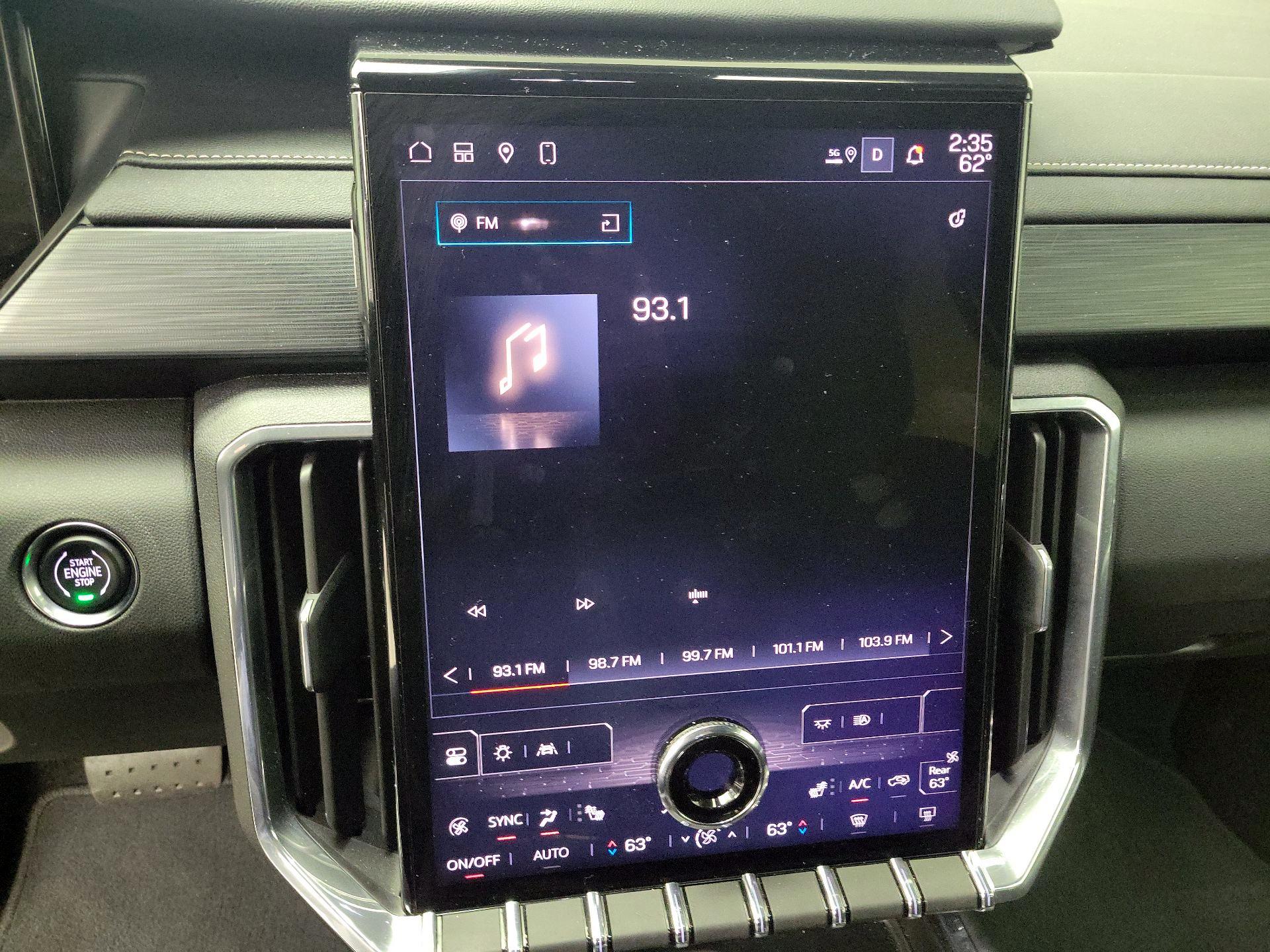 Thumbnail: 2025 GMC Acadia - 16