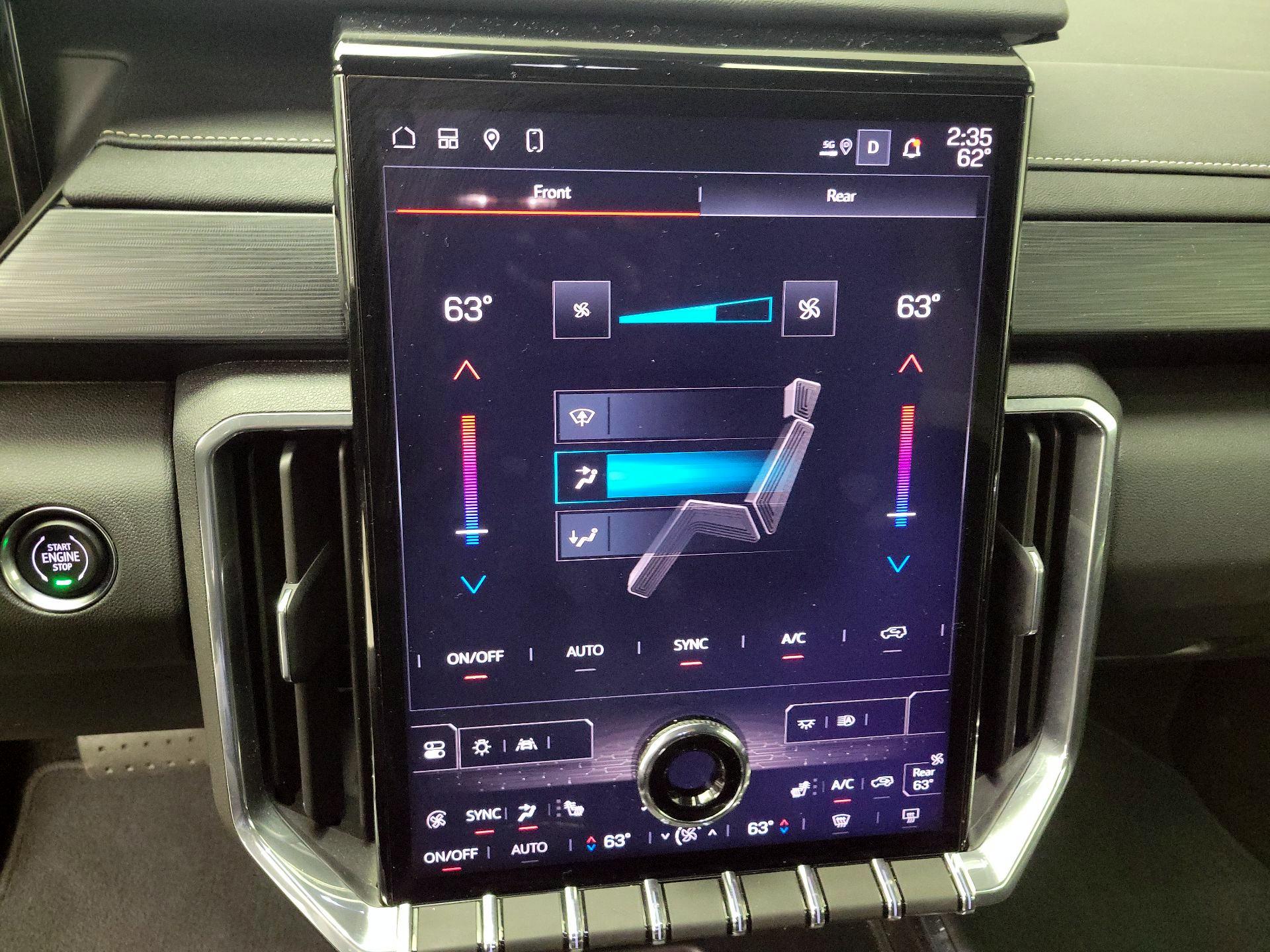 Thumbnail: 2025 GMC Acadia - 17