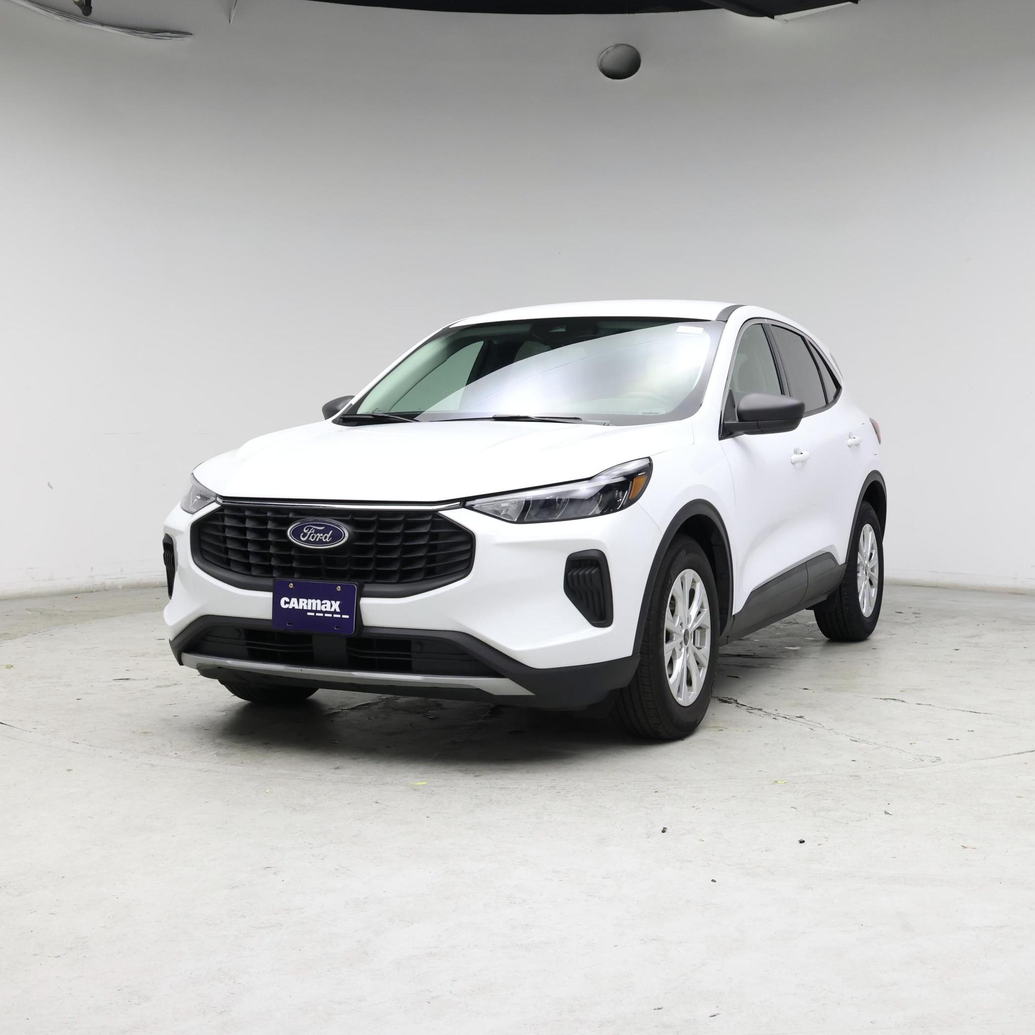 Thumbnail: 2023 Ford Escape - 4