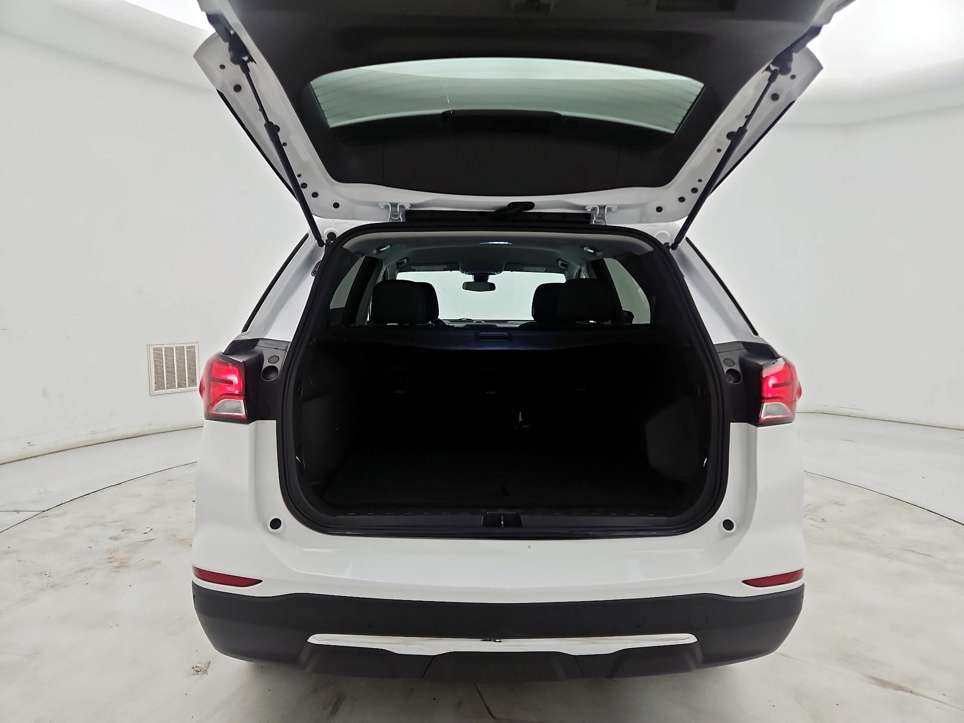 Thumbnail: 2022 Chevrolet Equinox - 20