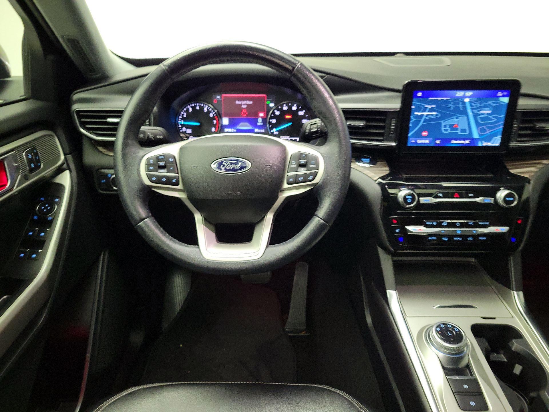 Thumbnail: 2022 Ford Explorer - 10