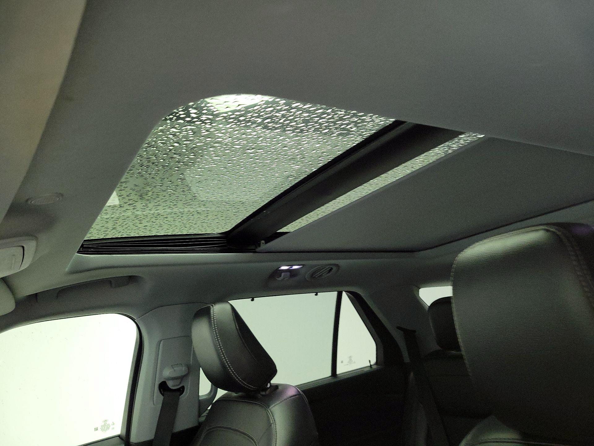 Thumbnail: 2022 Ford Explorer - 20