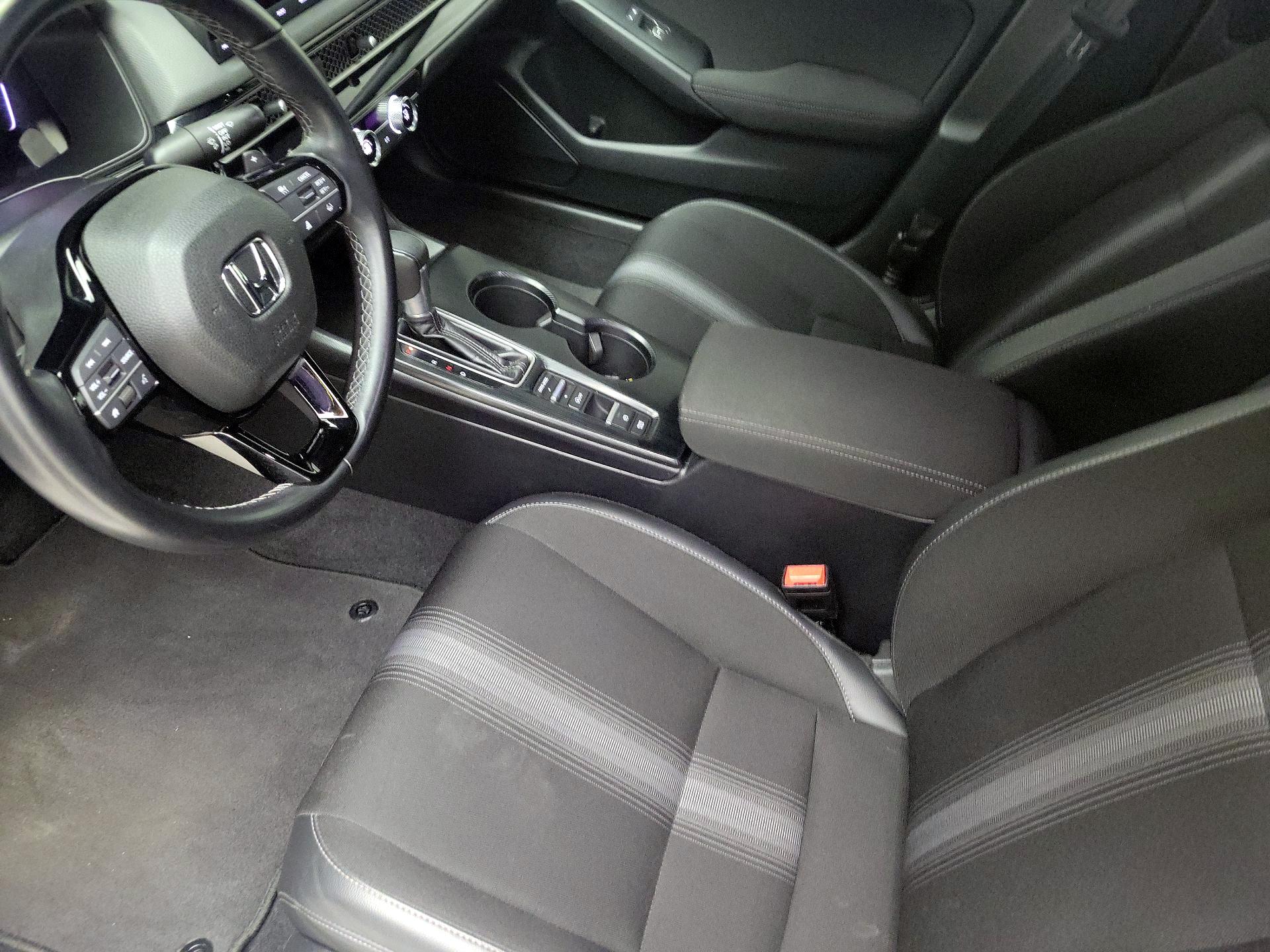 Thumbnail: 2024 Honda Civic - 11