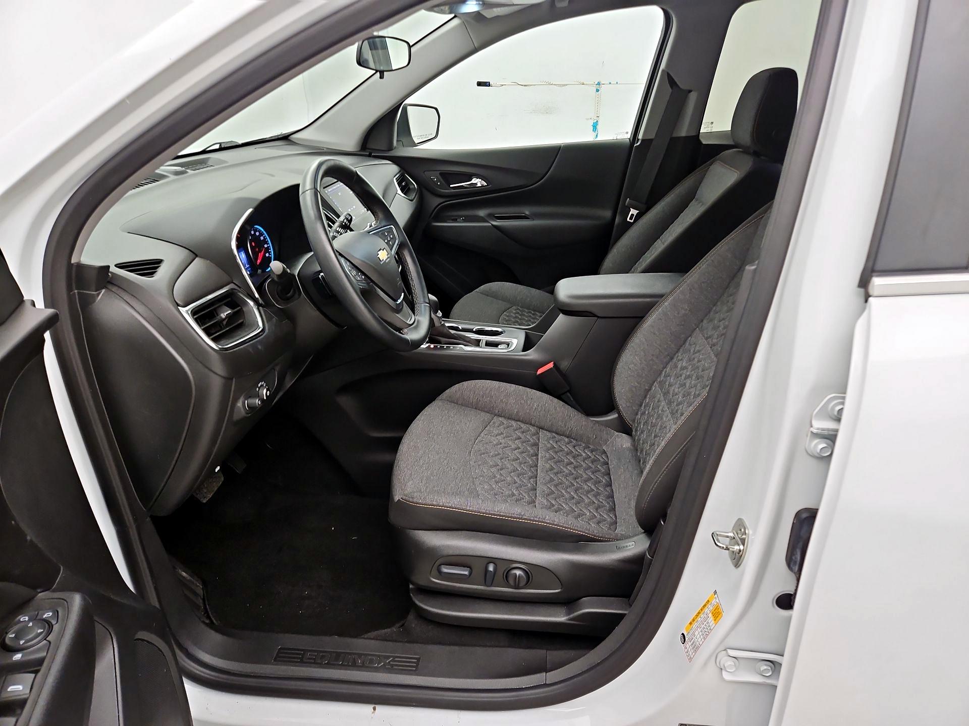 Thumbnail: 2023 Chevrolet Equinox - 11