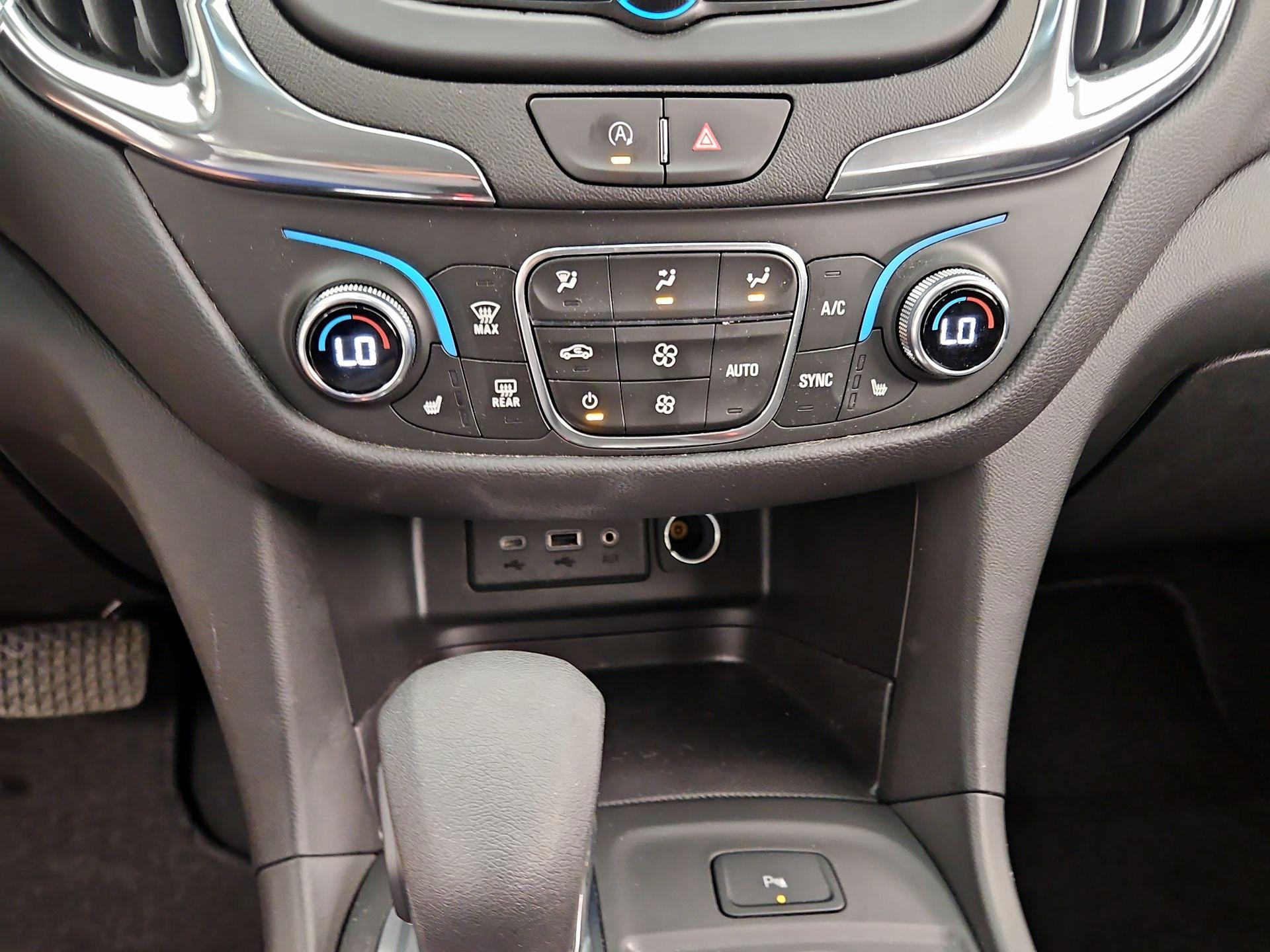 Thumbnail: 2023 Chevrolet Equinox - 16